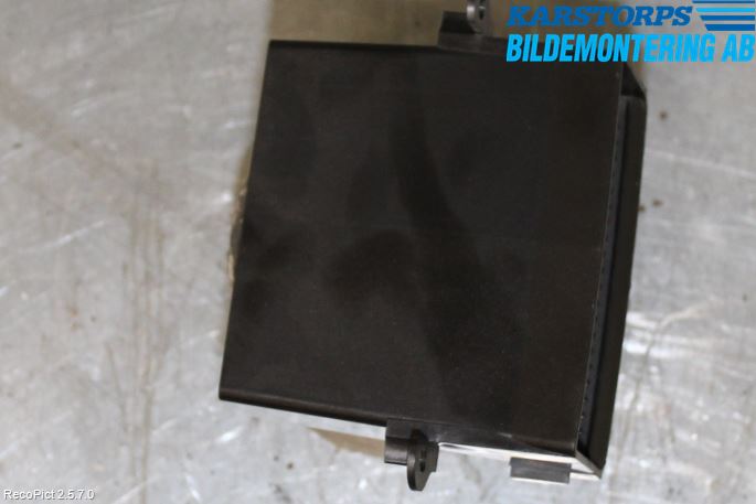 Volvo XC90 03-06 Instrumentkonsoll Mitt