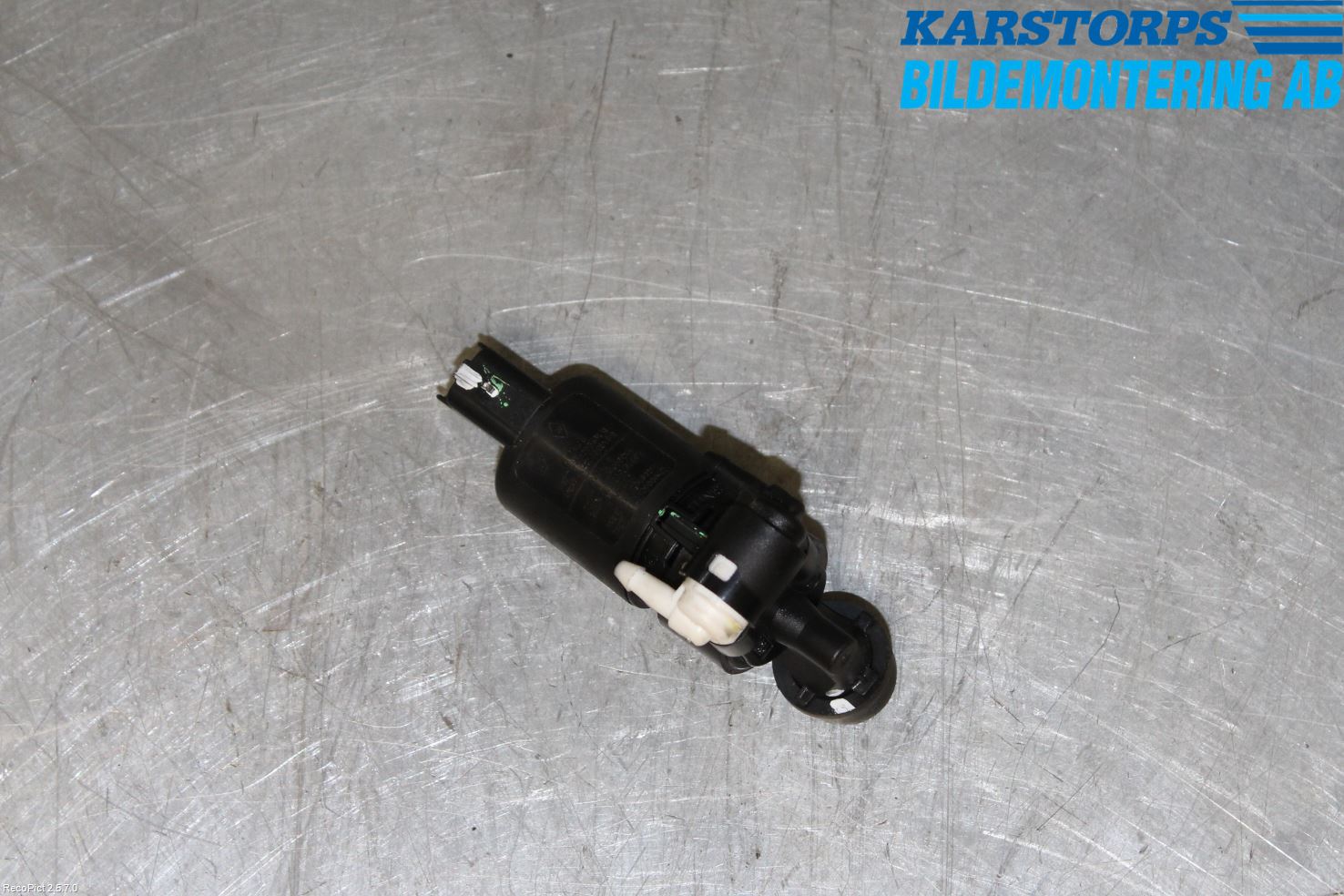 Dacia SANDERO/STEPWAY 13-20 Spolarpump Vindruta