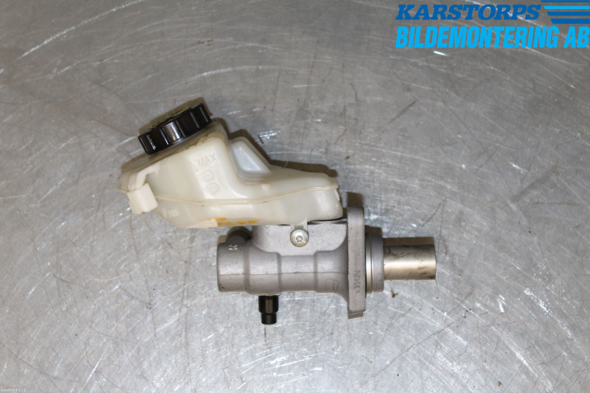 Volvo V70 08-13 Broms Huvudcylinder