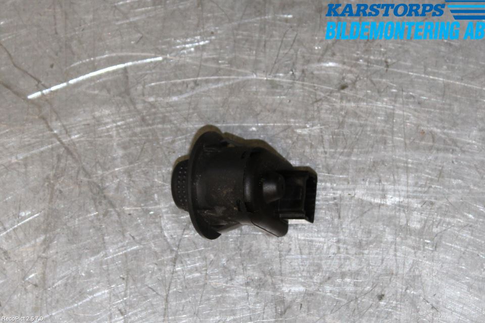 Renault TRAFIC   02-14 Strömställare Spegel