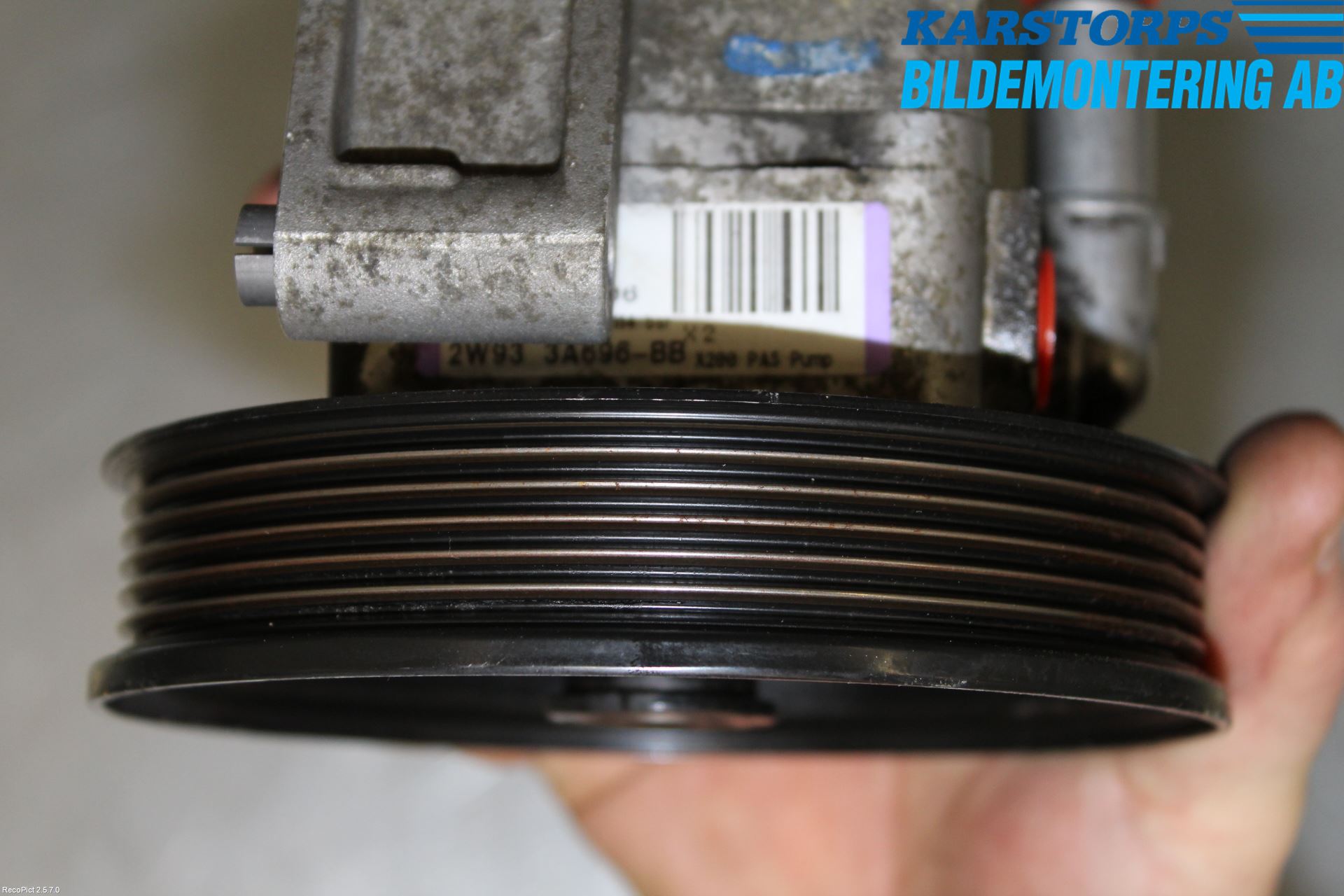 Jaguar S-TYPE Styrservopump