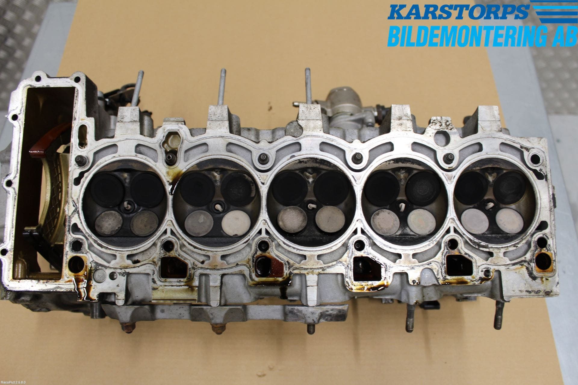 Audi A6/S6     05-11 Topplock Bensin