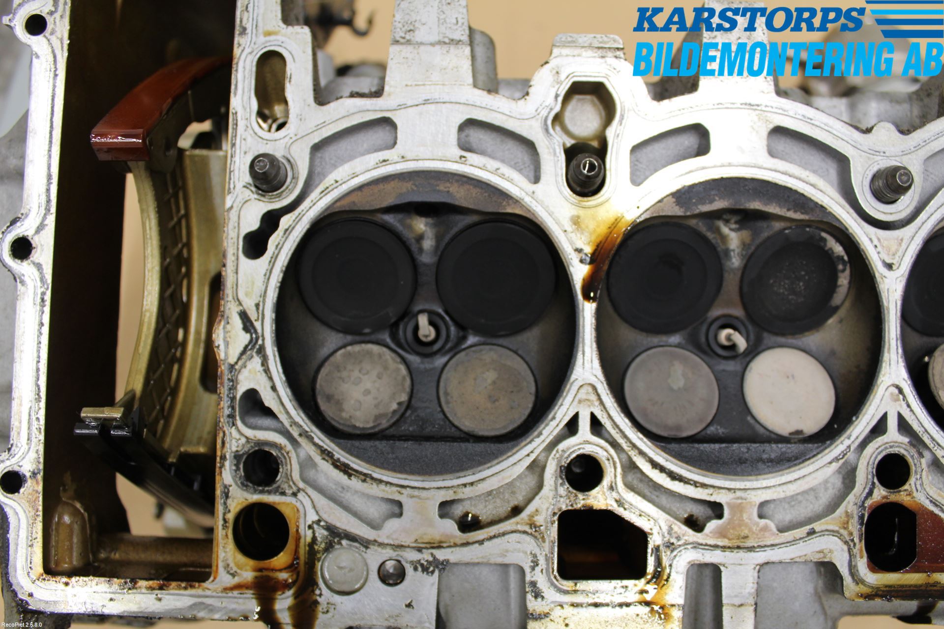 Audi A6/S6     05-11 Topplock Bensin