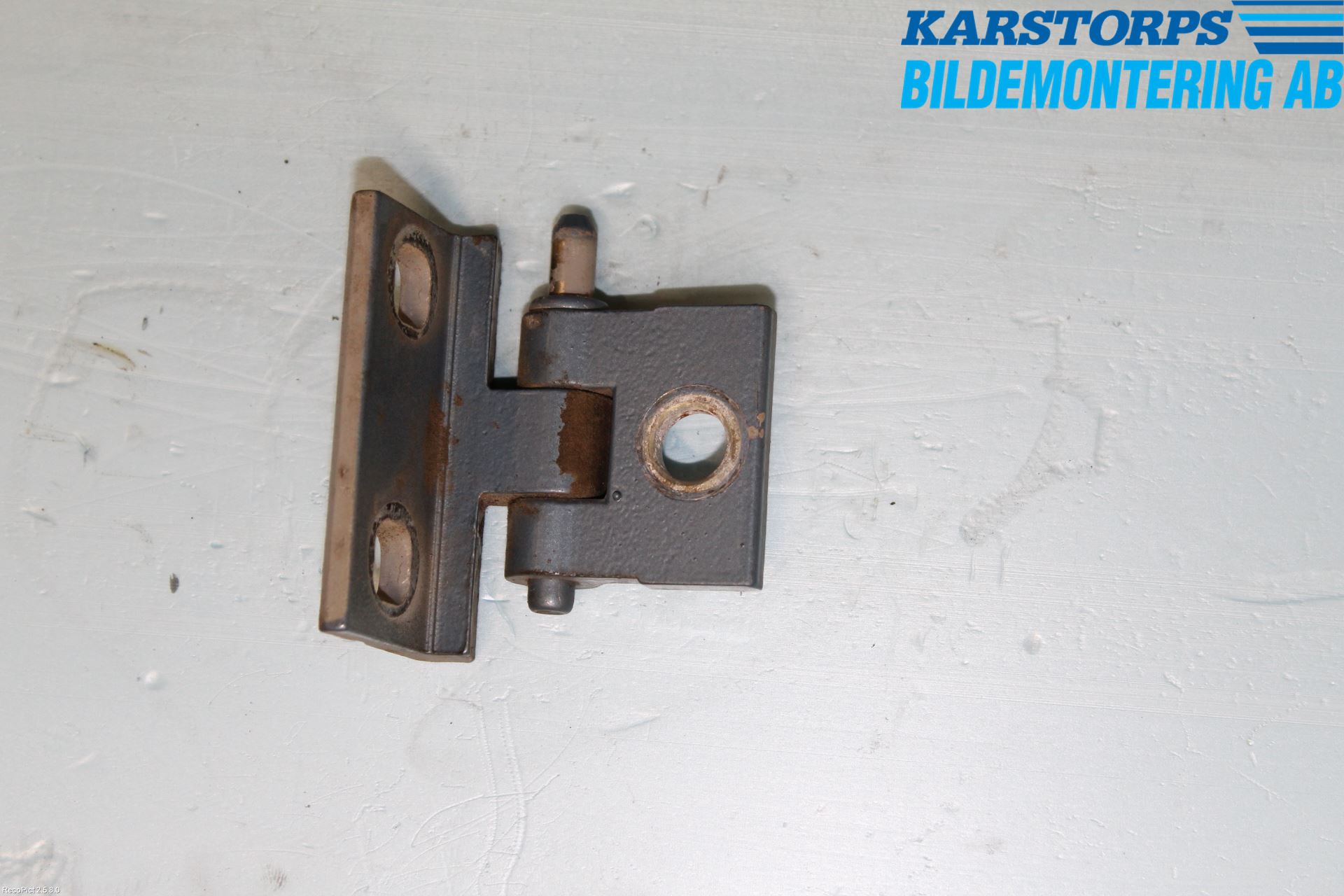 Volvo V70 05-08 Dörrgångjärn