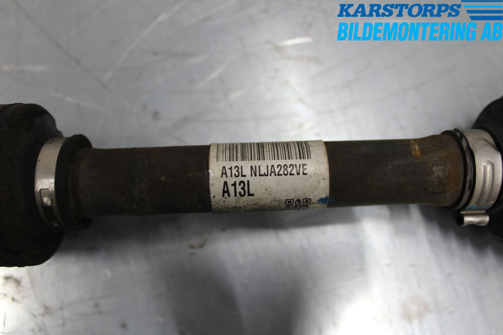 Kia CEED 12-18 Drivaxel Fram Vänster