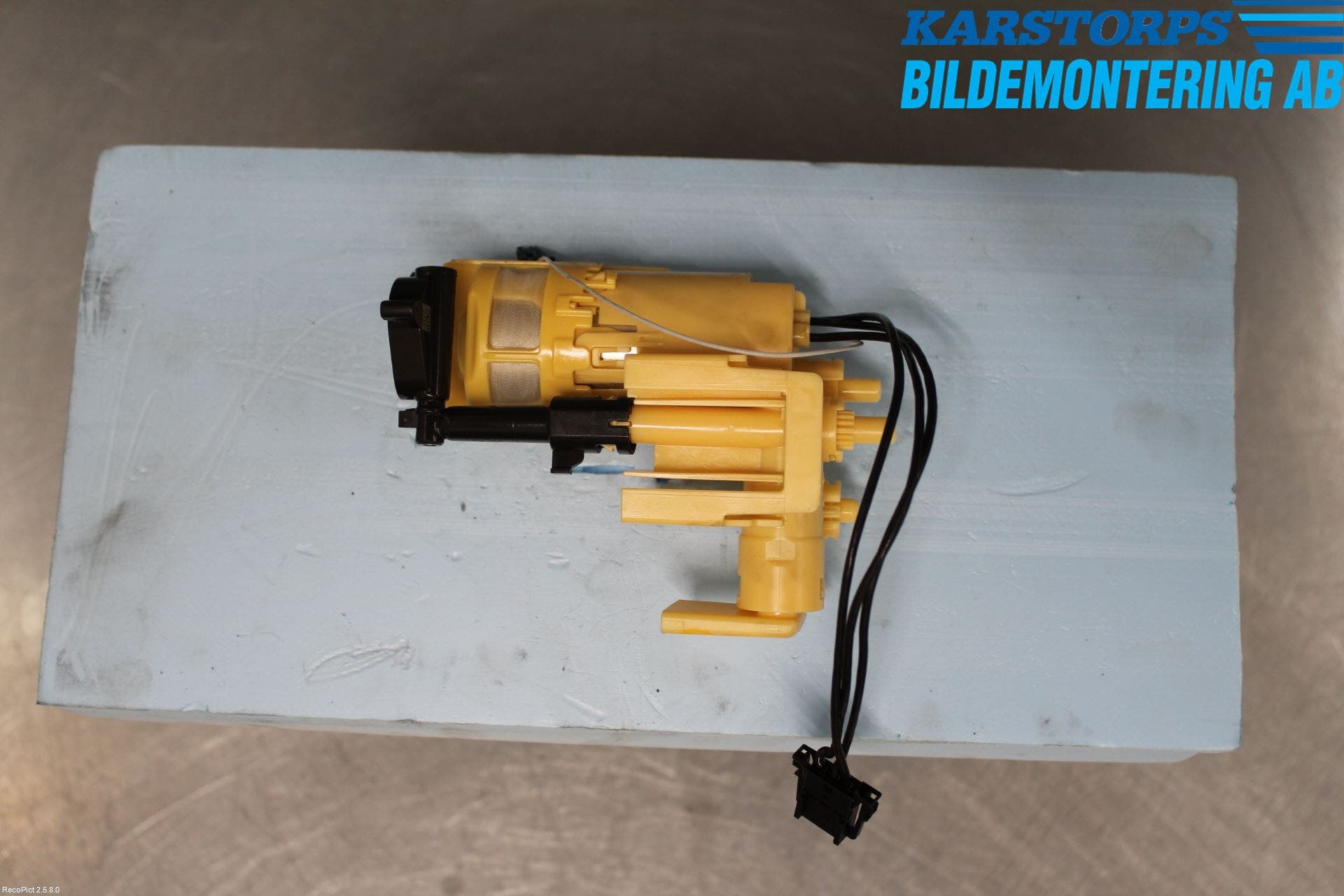 MB GLC-KLASS (X253/C253) 15-22 Bränslepump El