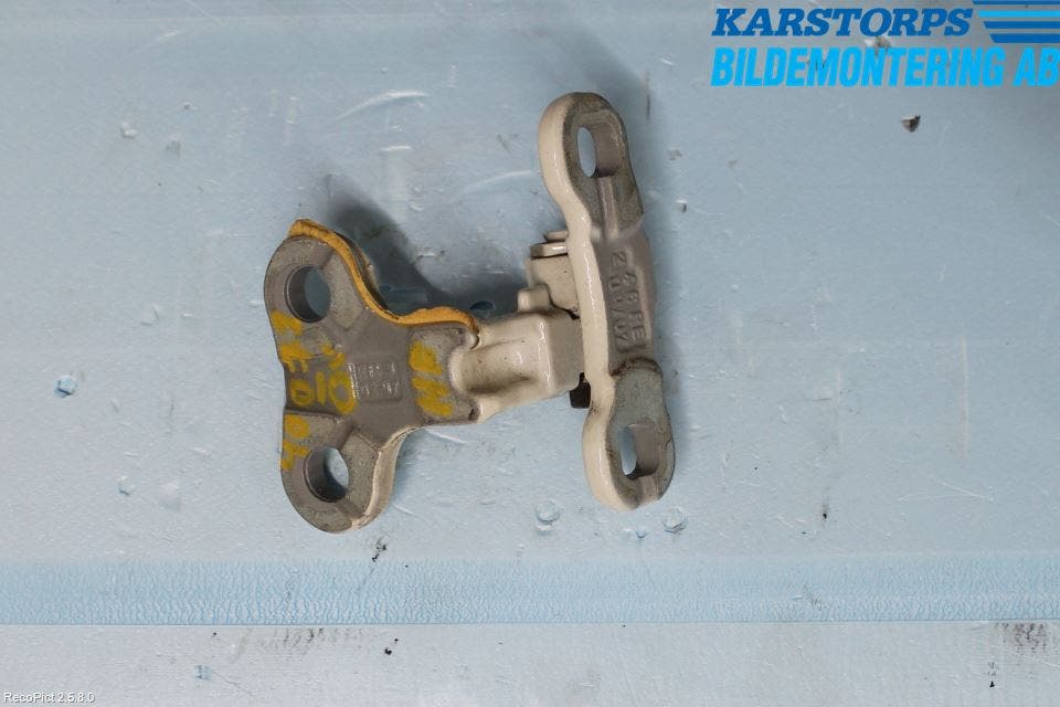 Volvo C30 07-10 Dörrgångjärn