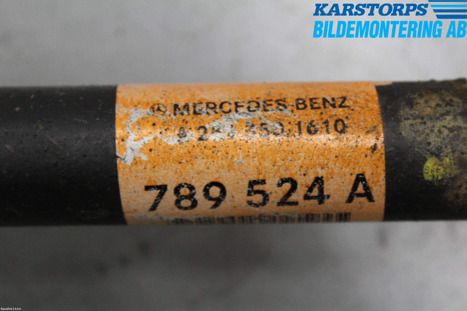 Mercedes-Benz MB R-KLASS (W251) 05-13 Drivaxel Bak Höger