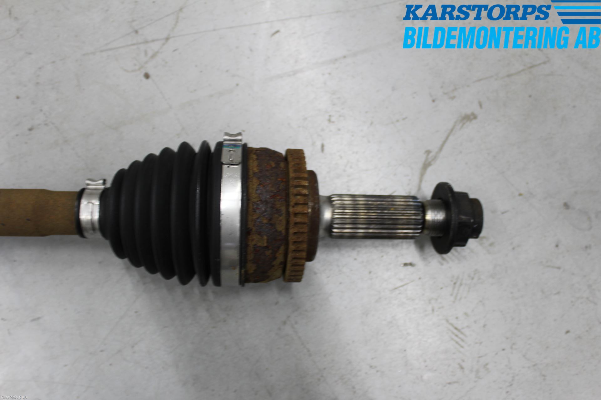 Hyundai i10 BA 14-16 Drivaxel Fram Höger