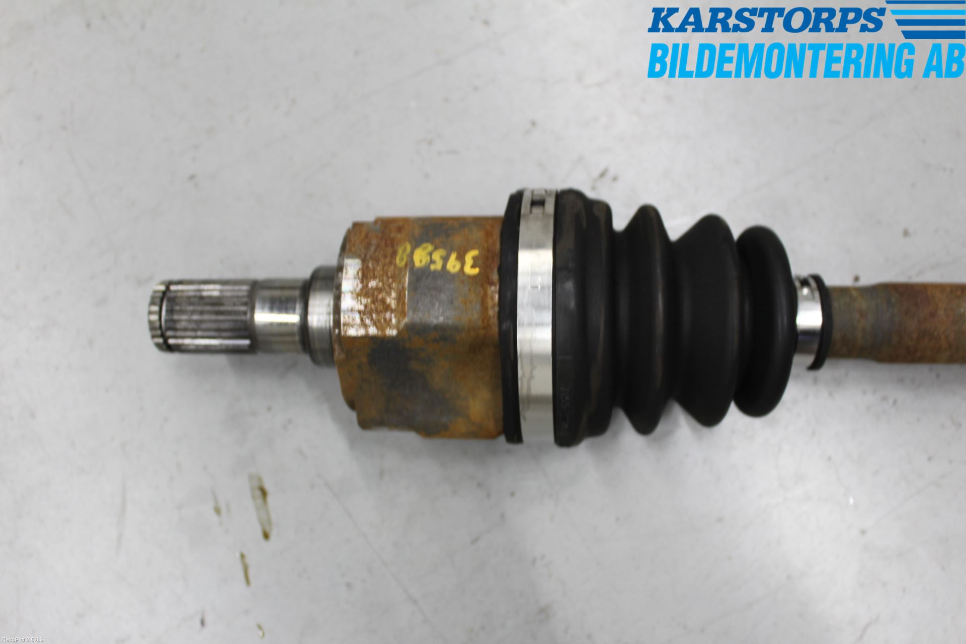 Hyundai i10 BA 14-16 Drivaxel Fram Höger