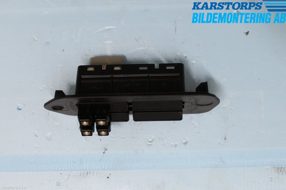 Renault KANGOO II 08-14 Centrallåskontakt Vid Lås