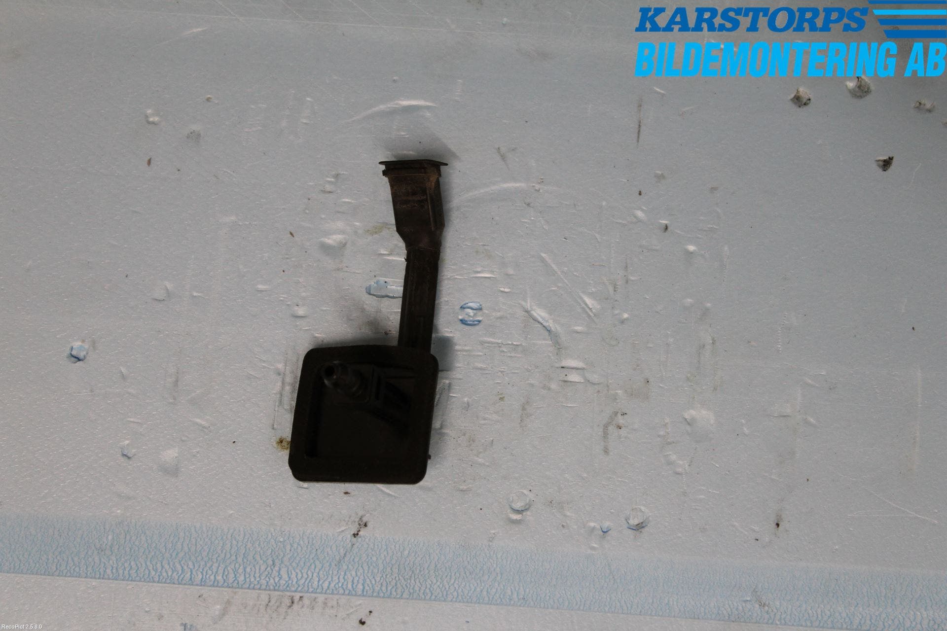 Mercedes-Benz MB CLS (C218/X218) 11-17 Spolarmunstycke Rutor