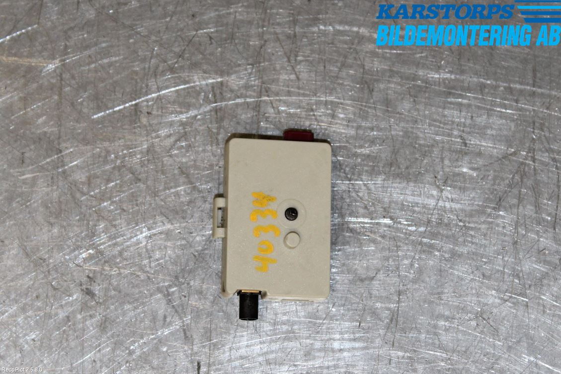 BMW 3 E92/93 Coupé/Cab 05-14 Antennförstärkare