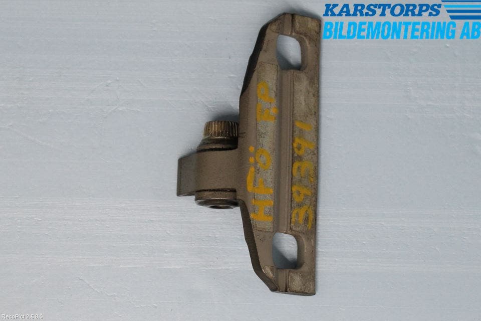 Volvo V70 14-16 Dörrgångjärn