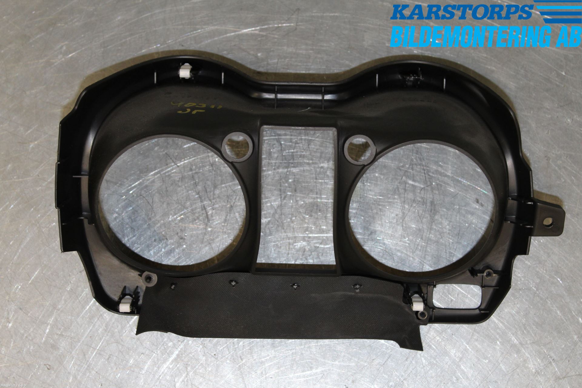 Mitsubishi OUTLANDER 01-07 Instrumentsarg