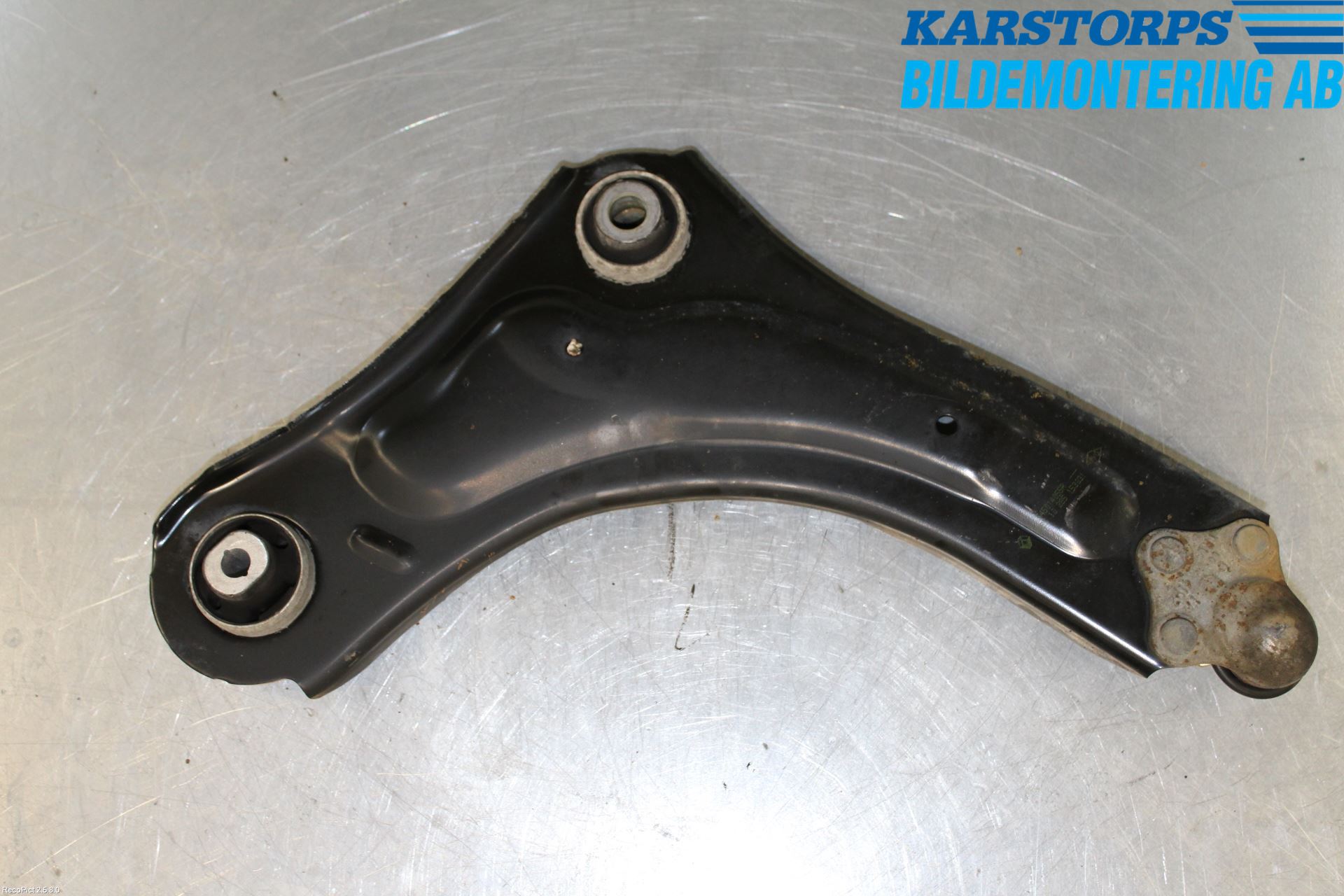 Renault MEGANE III 09-15 Bärarm Fram Undre Vä