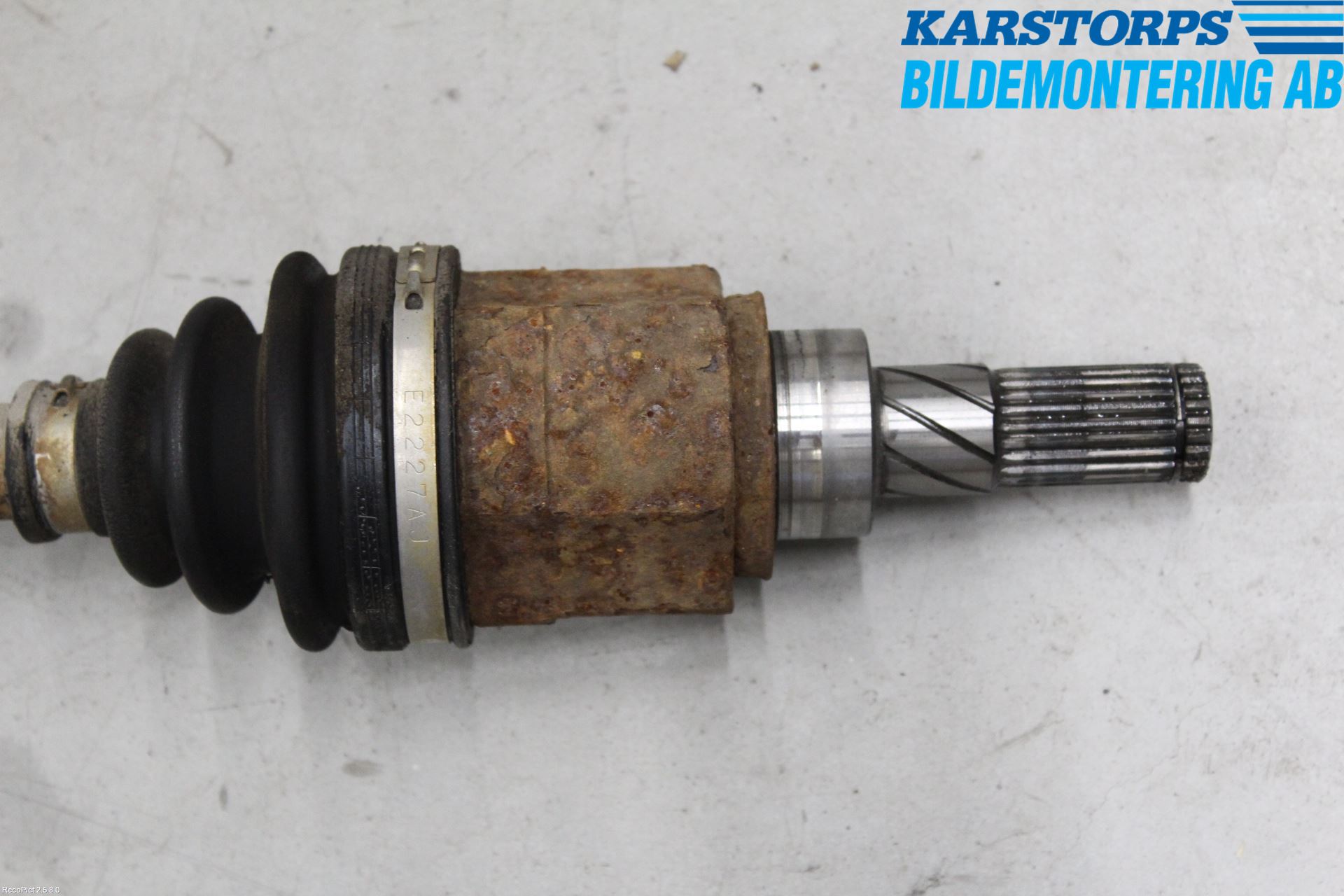 Renault KOLEOS I 08-10 Drivaxel Bak Höger