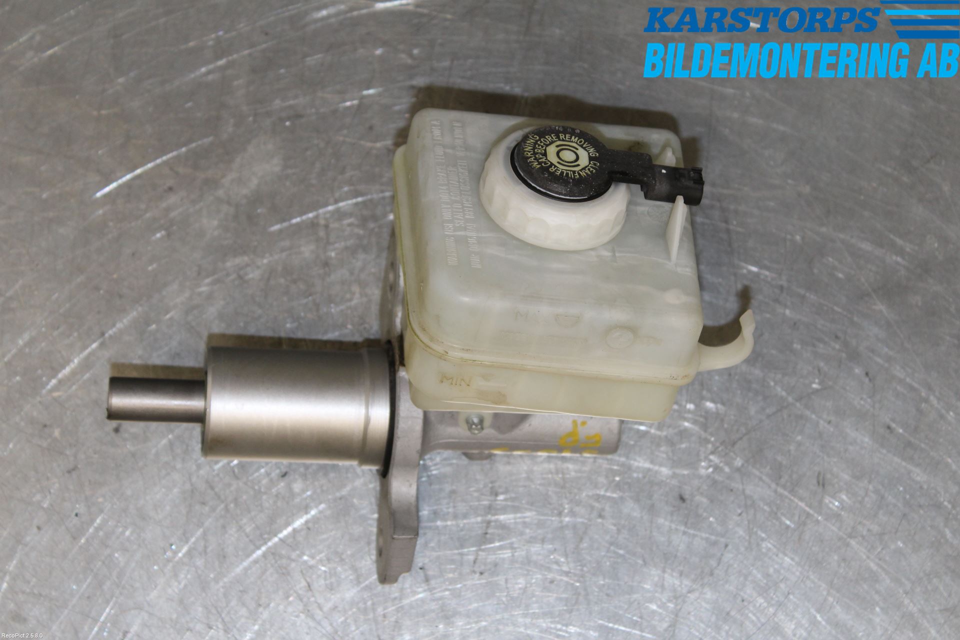 BMW 5 E60/61 Sed/Tou 02-10 Broms Huvudcylinder