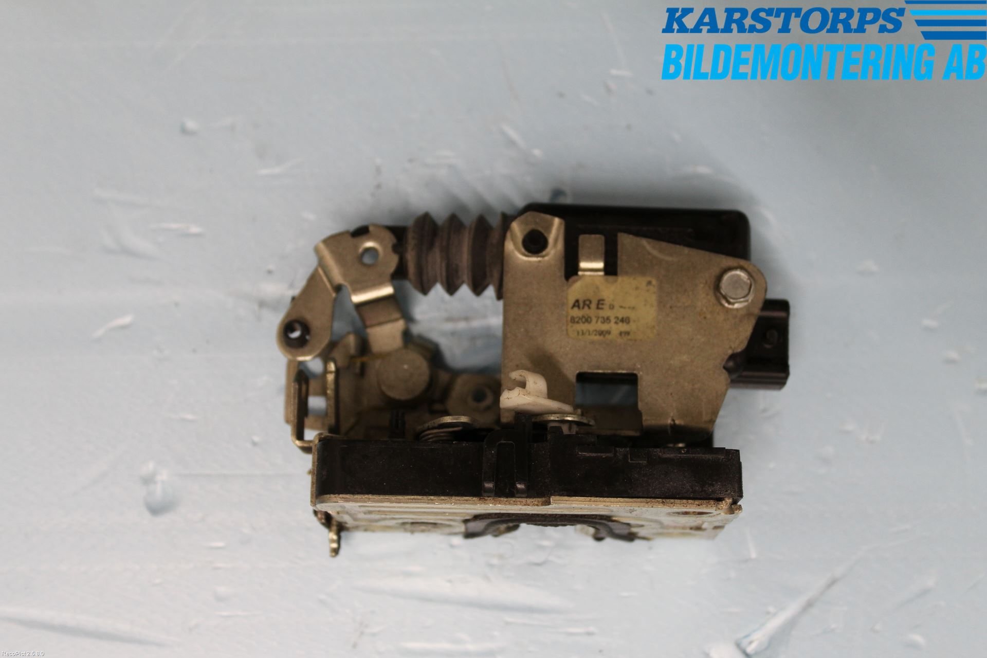 Dacia SANDERO 09-13 Låskista-Dörrlås