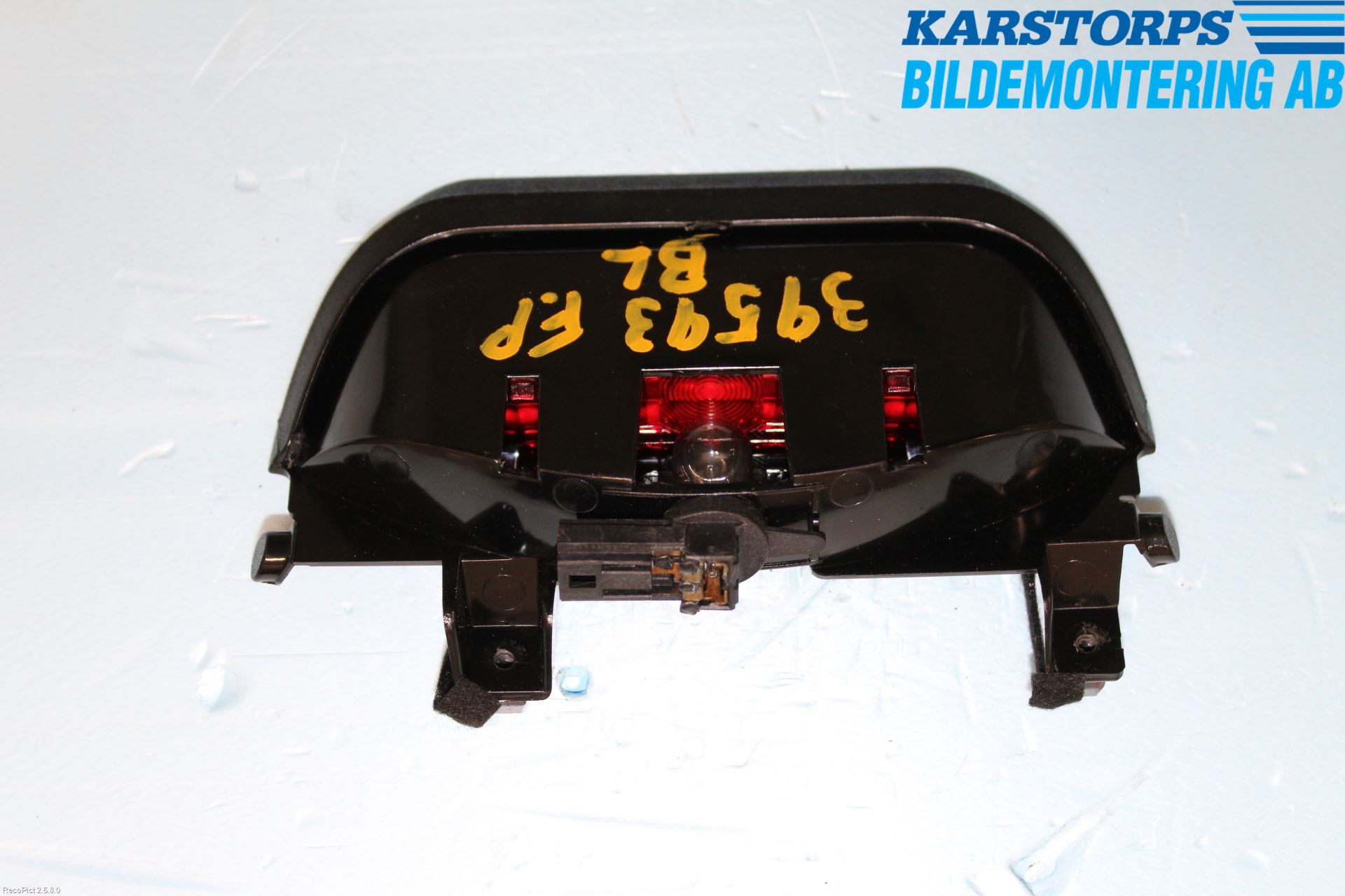 Dacia SANDERO 09-13 Bromsljus Bakruta