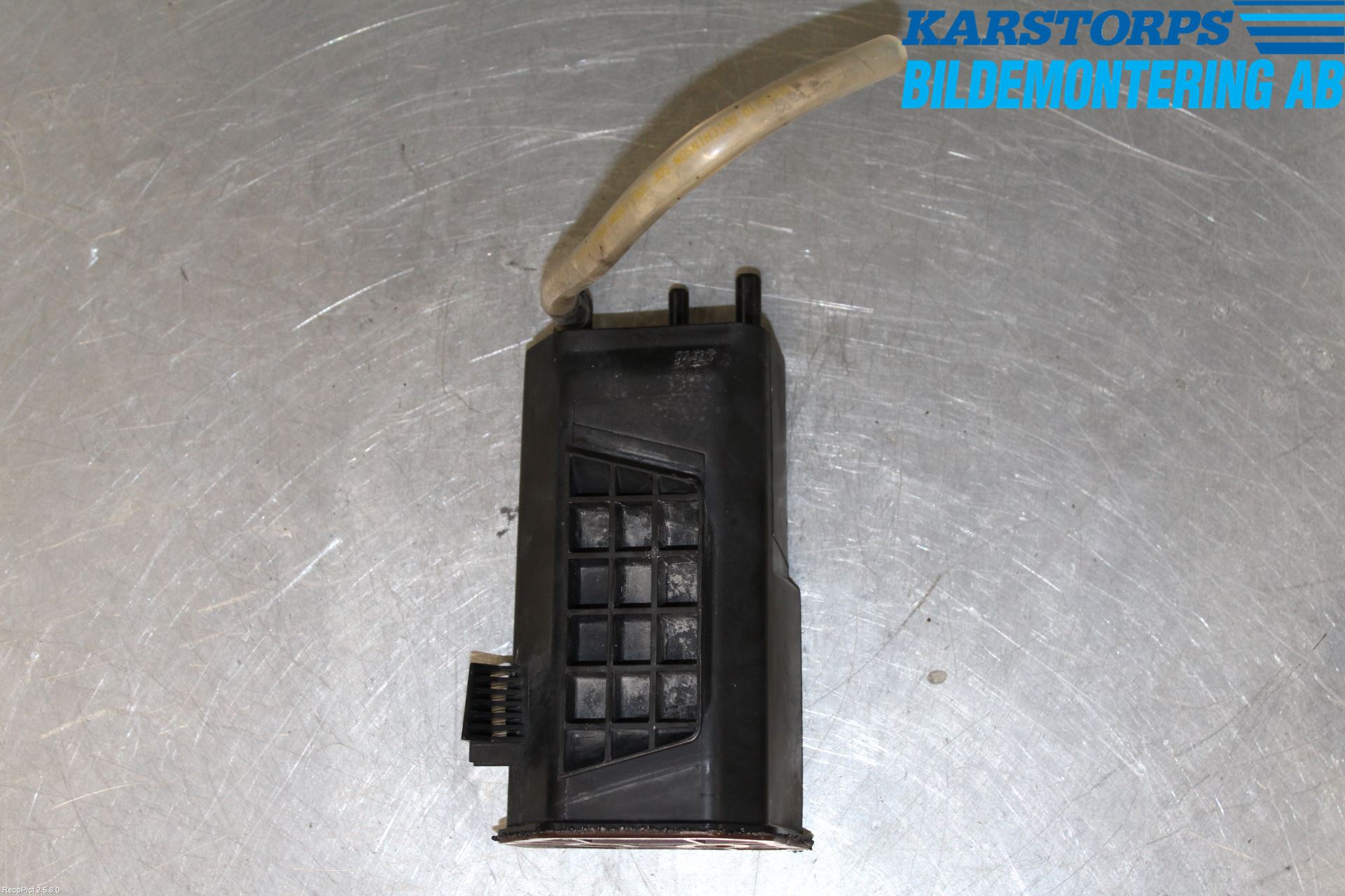 Renault CLIO III  09-12 Bränsle Kolkanister