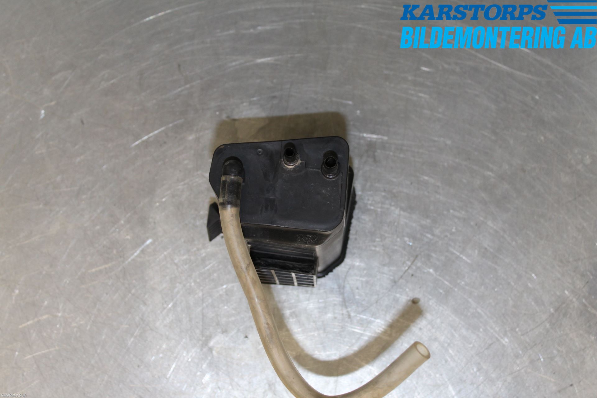 Renault CLIO III  09-12 Bränsle Kolkanister