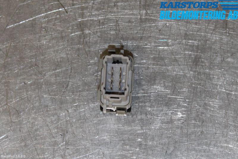 Renault CLIO III  09-12 Strömställare Antisladd