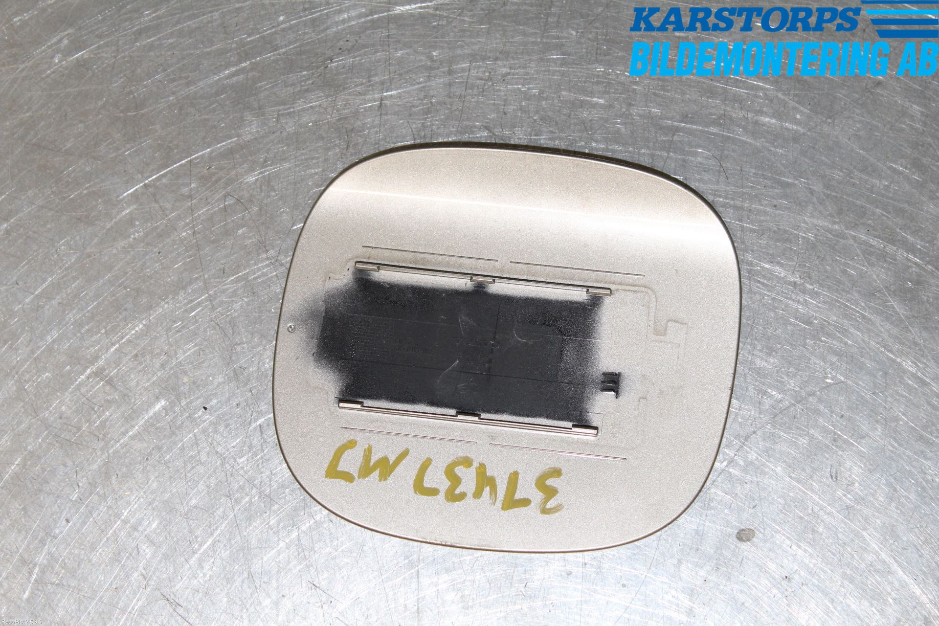 Volvo V60 11-13 Tanklucka