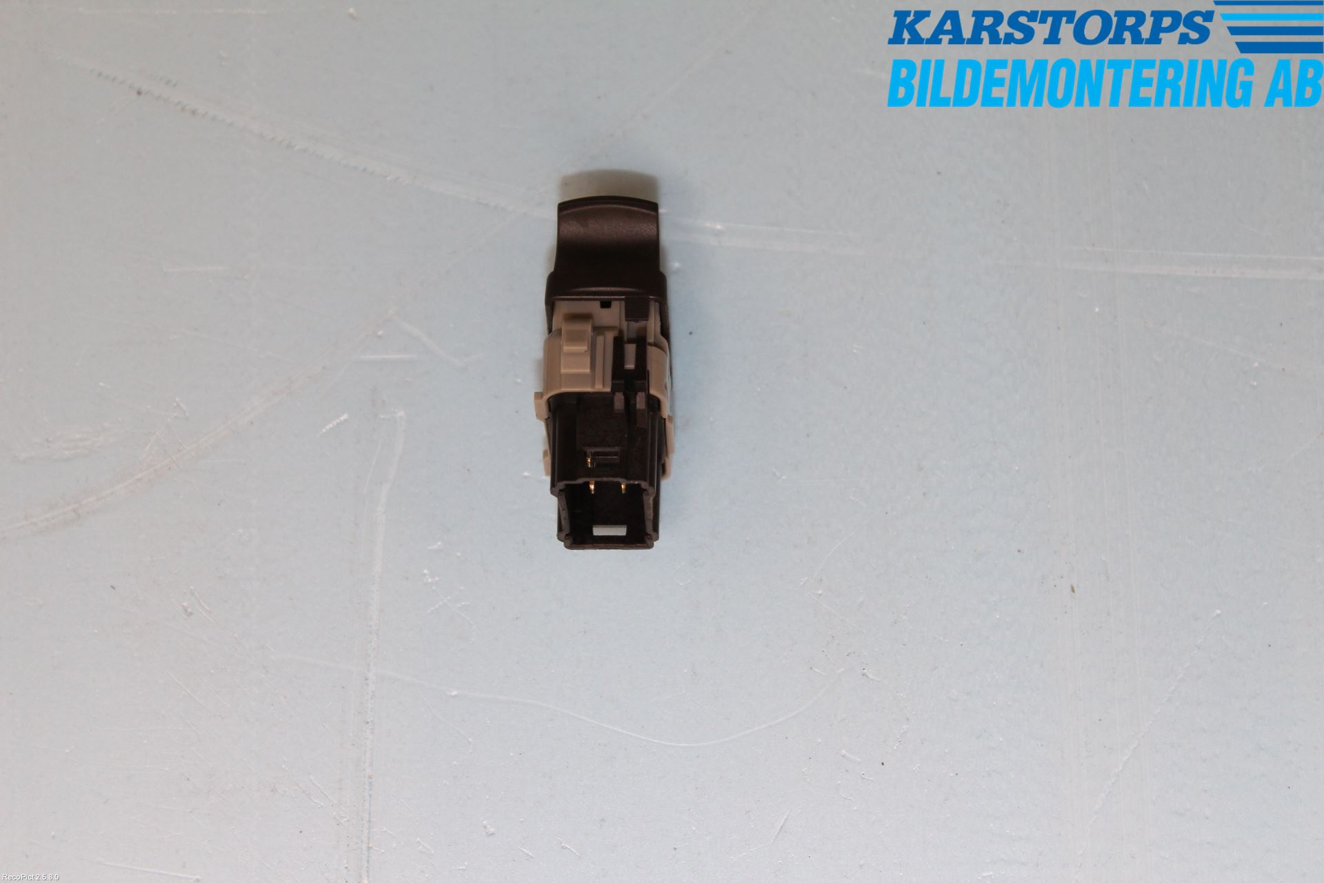 Renault CLIO III  09-12 Strömställare Elhiss