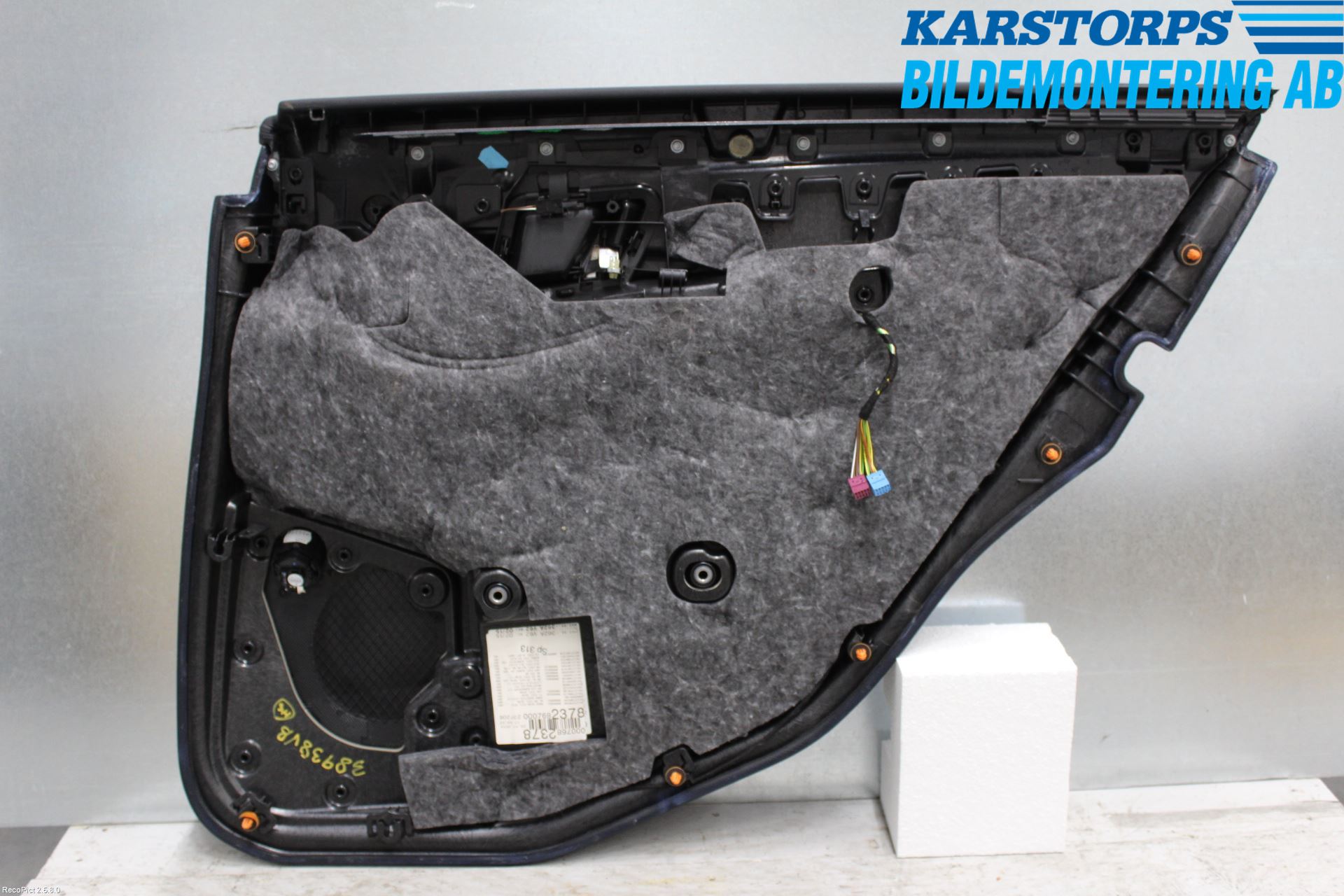 Mercedes-Benz MB E-KLASS (W212) 09-16 Dörrklädsel Vä