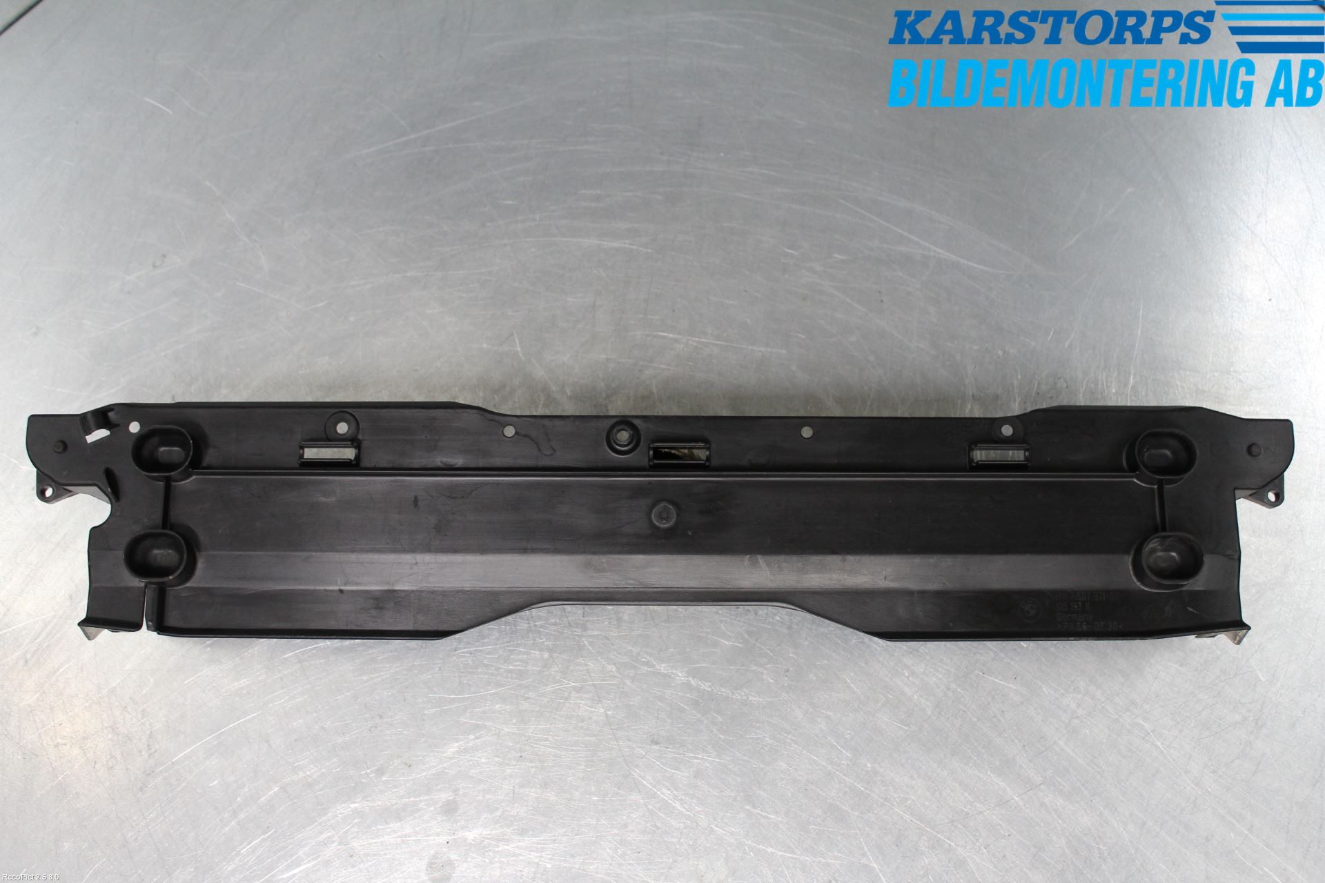 BMW 7 E65/66    00-08 Kylarfäste-Ram-Balk