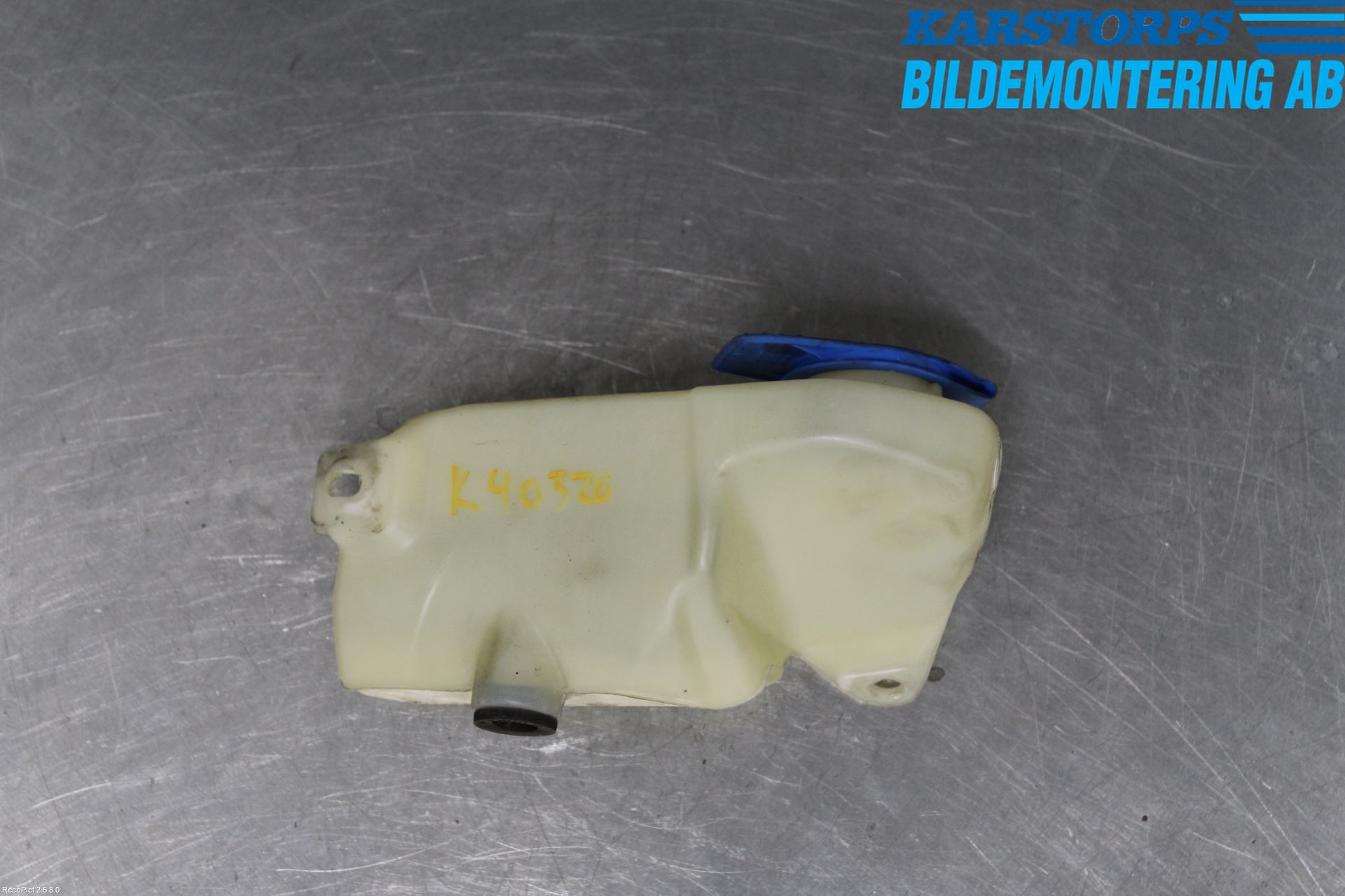 Audi A4/S4 01-05 Spolartank Vindruta-Strål