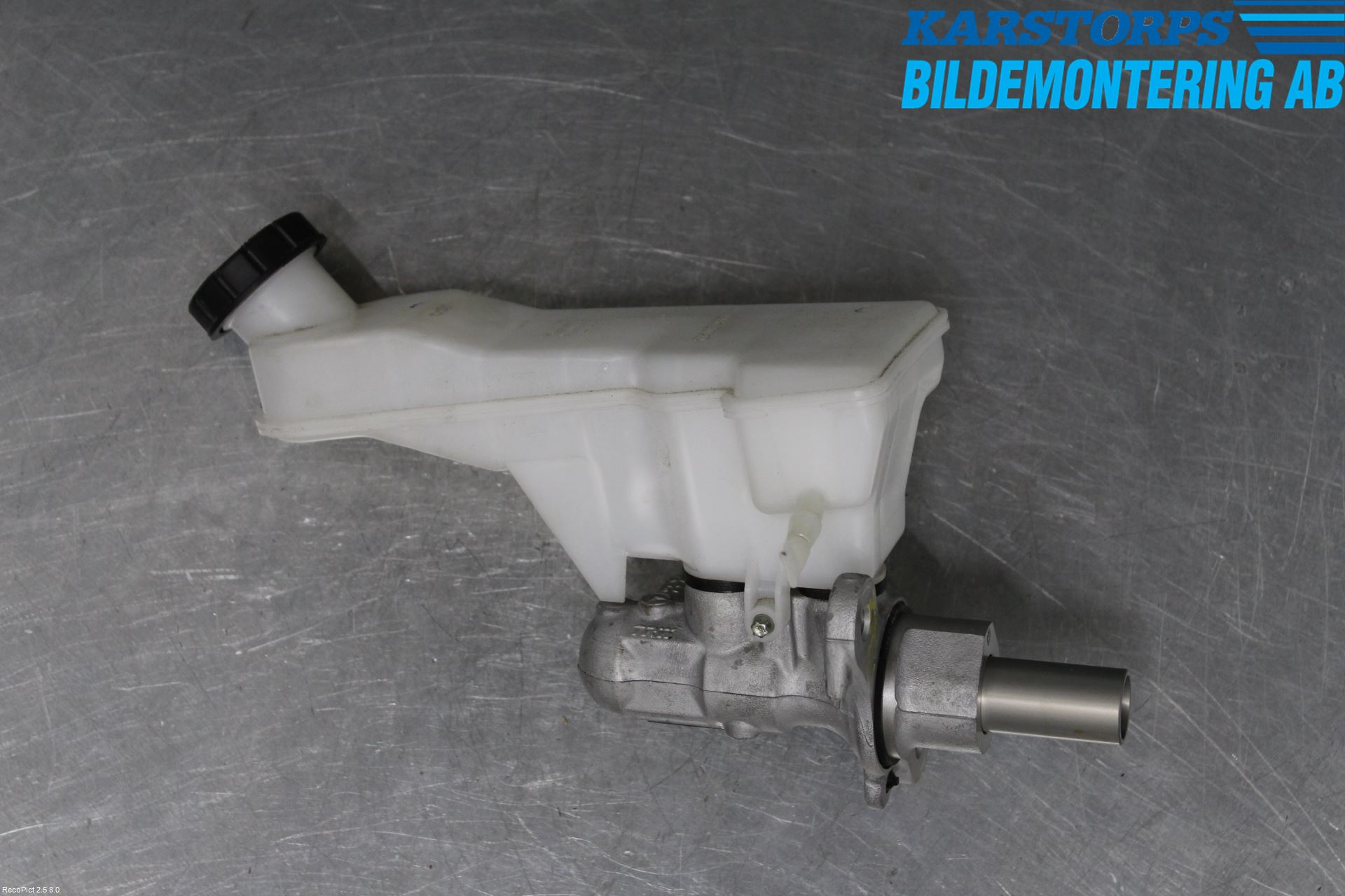 Mercedes-Benz MB GLA-KLASS (X156) 13-20 Broms Huvudcylinder