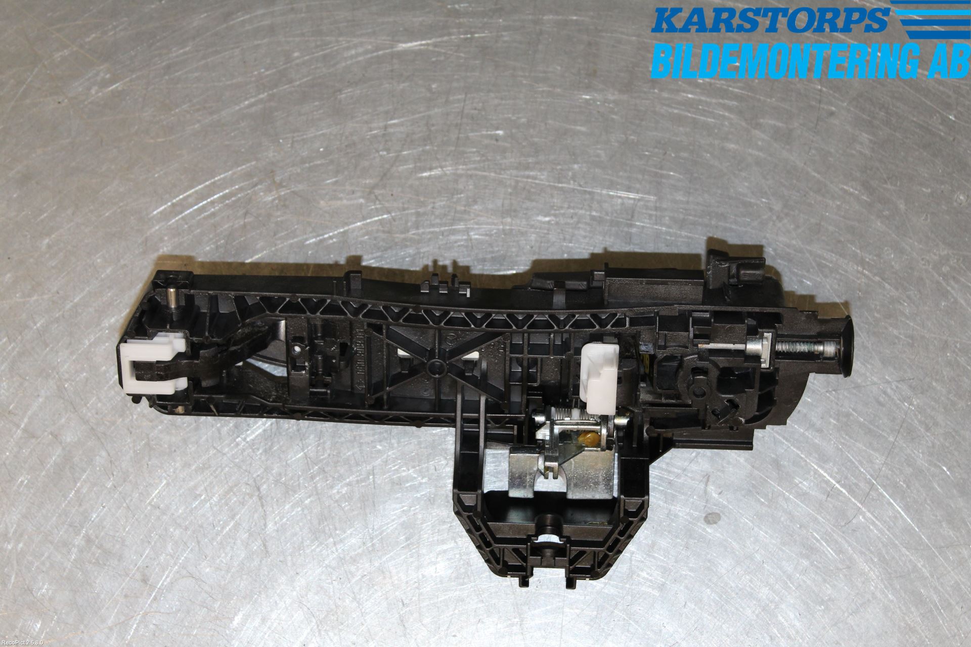 Mercedes-Benz MB GLA-KLASS (X156) 13-20 Dörrhandtag Yttre Hö