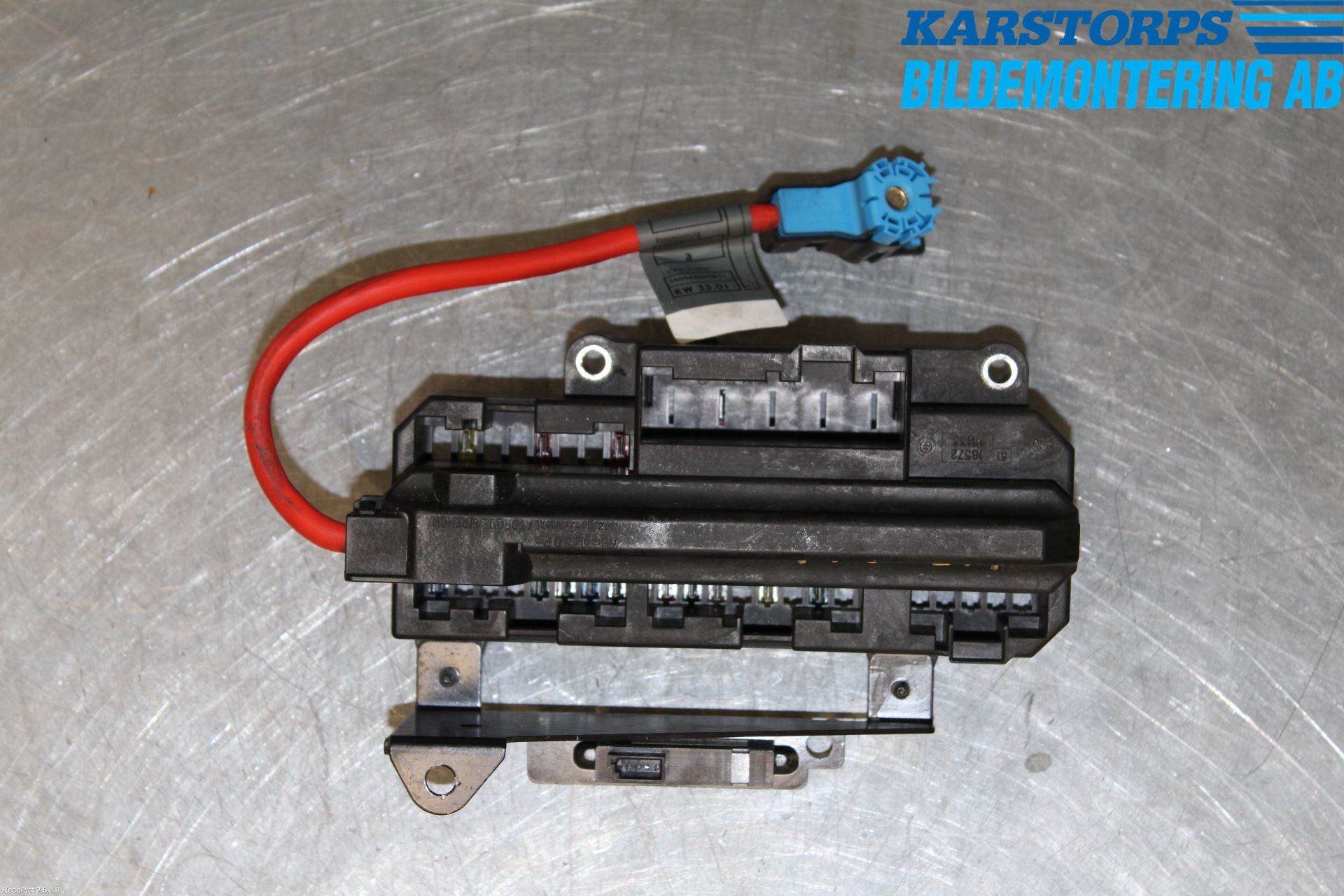 BMW 7 E65/66    00-08 Säkringsdosa-Elcentral