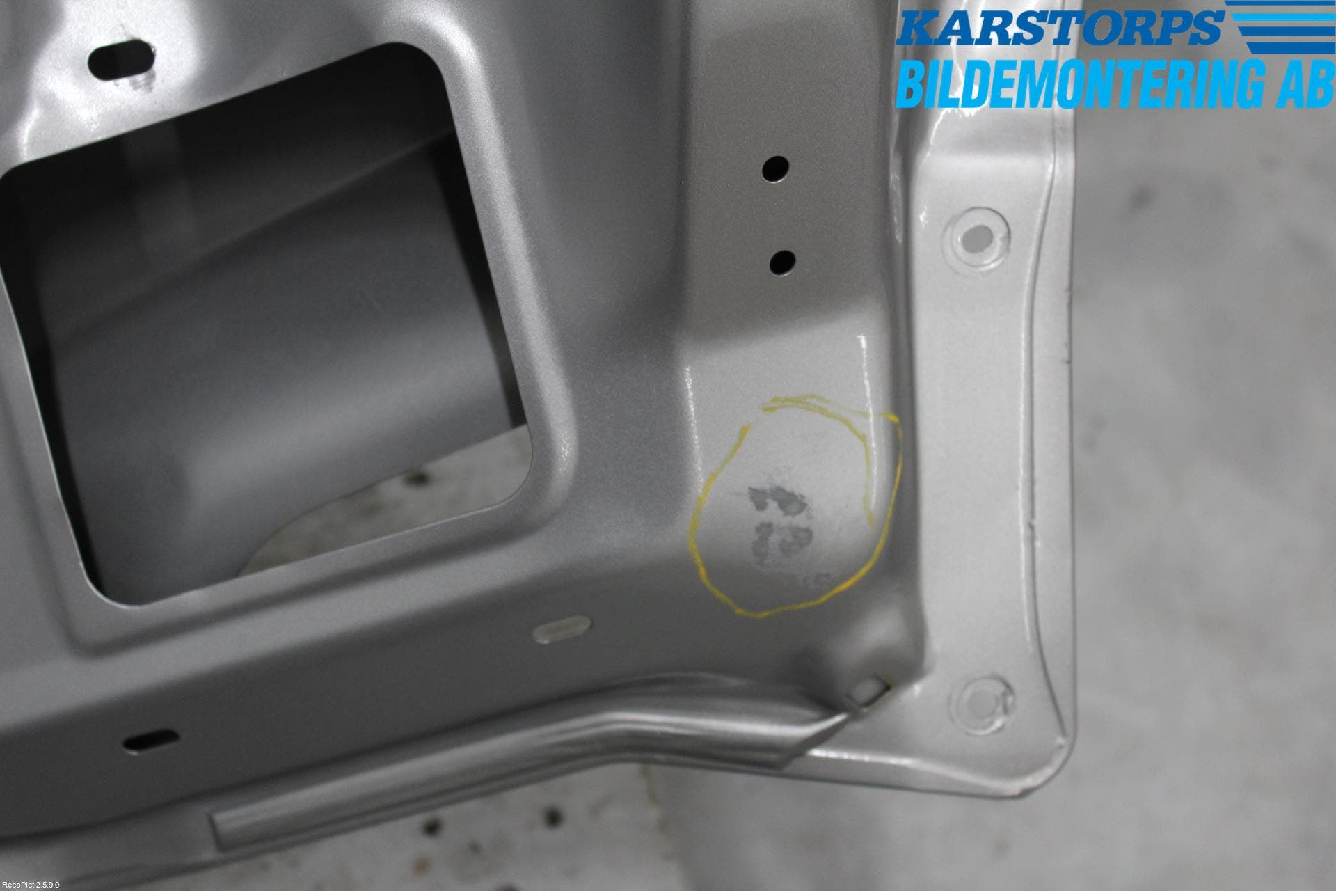 Renault KOLEOS I 08-10 Baklucka Övre