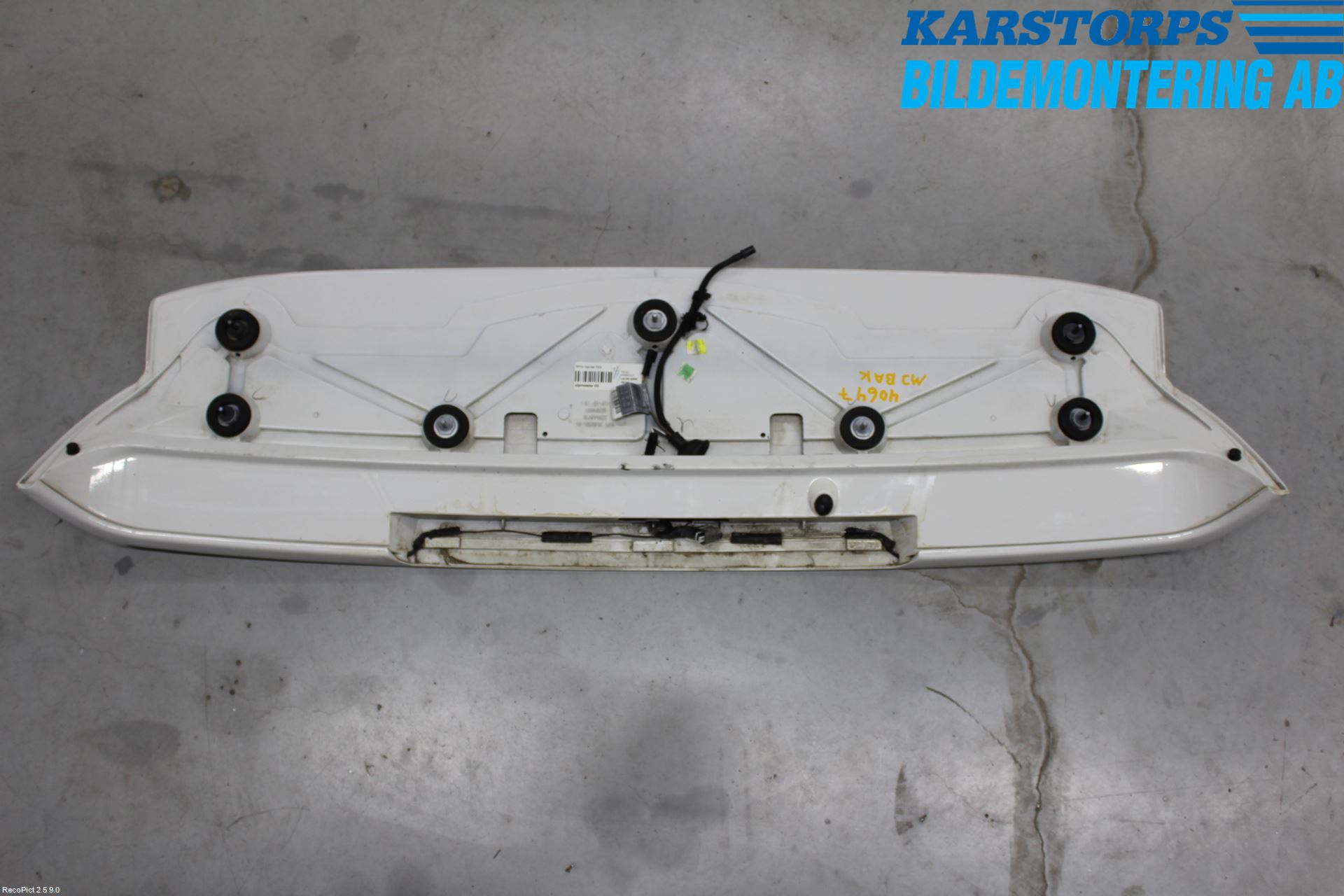 BMW X3 E83     03-10 Spoiler Baklucka