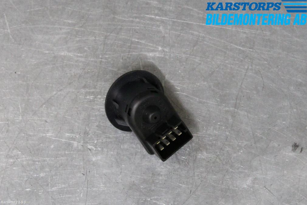 Renault CLIO II 01-08 Strömställare Spegel