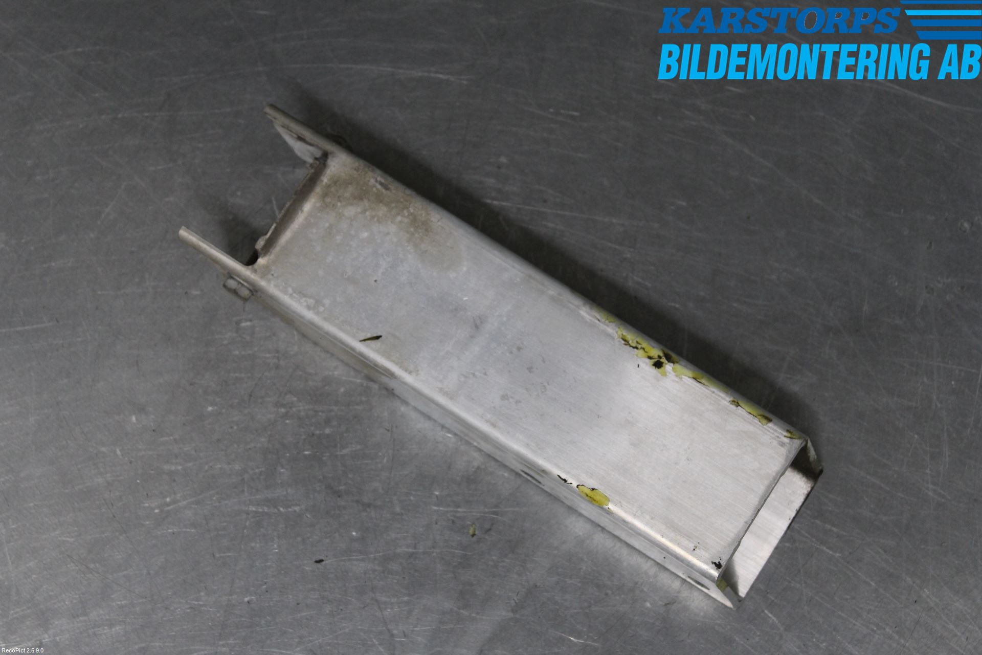 Audi A6/S6     05-11 Stötfångarbärjärn Bak