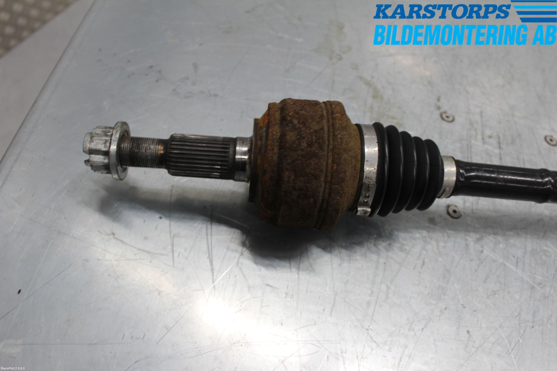 Audi Q7/SQ7 Drivaxel Bak Höger