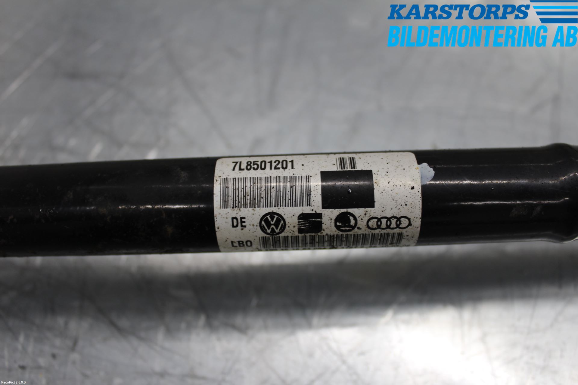 Audi Q7/SQ7 Drivaxel Bak Höger