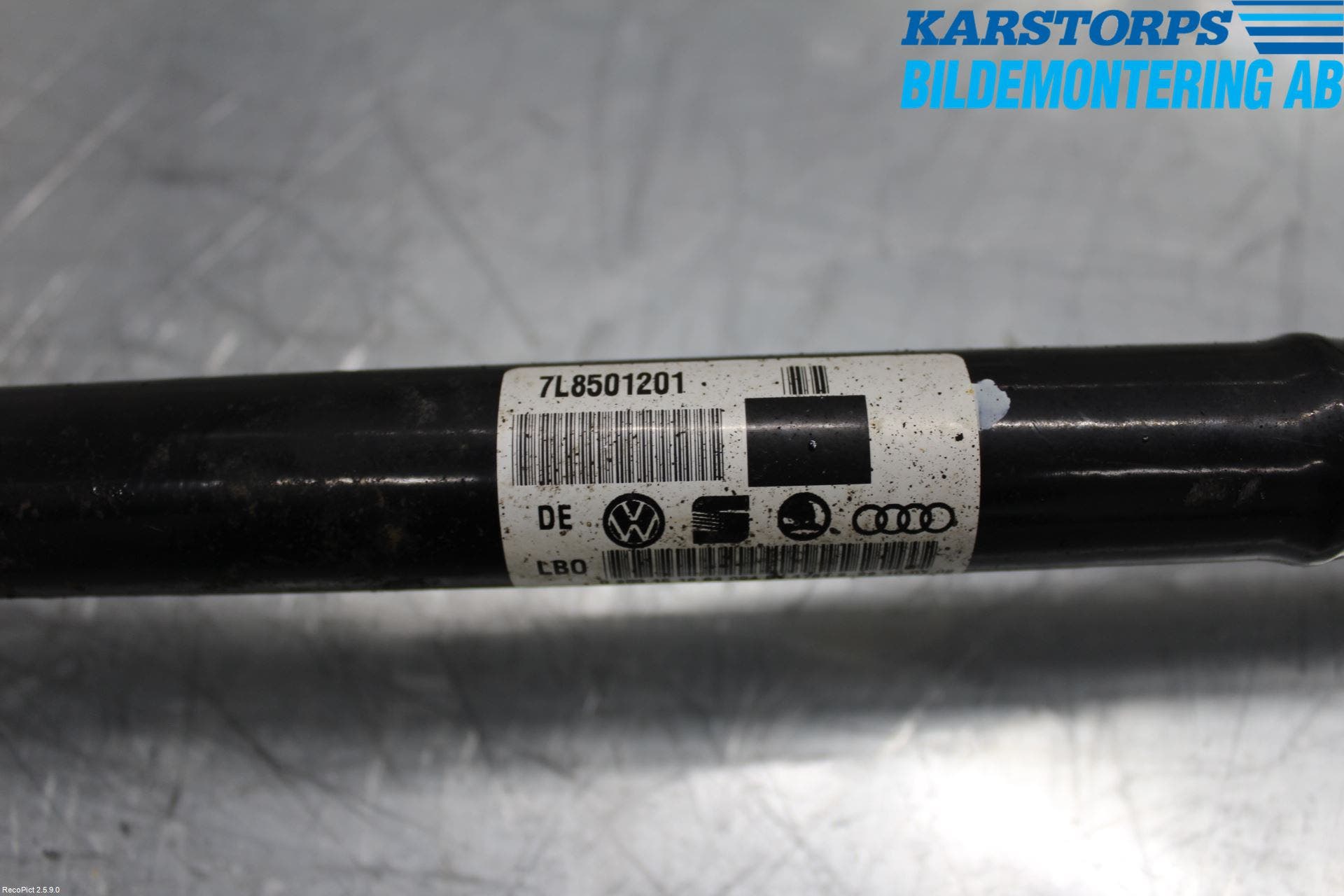 Audi Q7/SQ7 Drivaxel Bak Höger