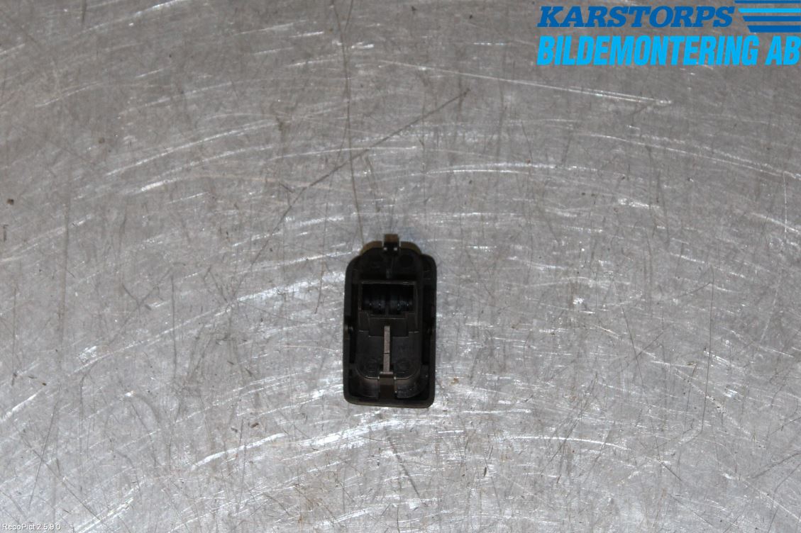 Volvo V50 04-07 Strömställare Centrallås