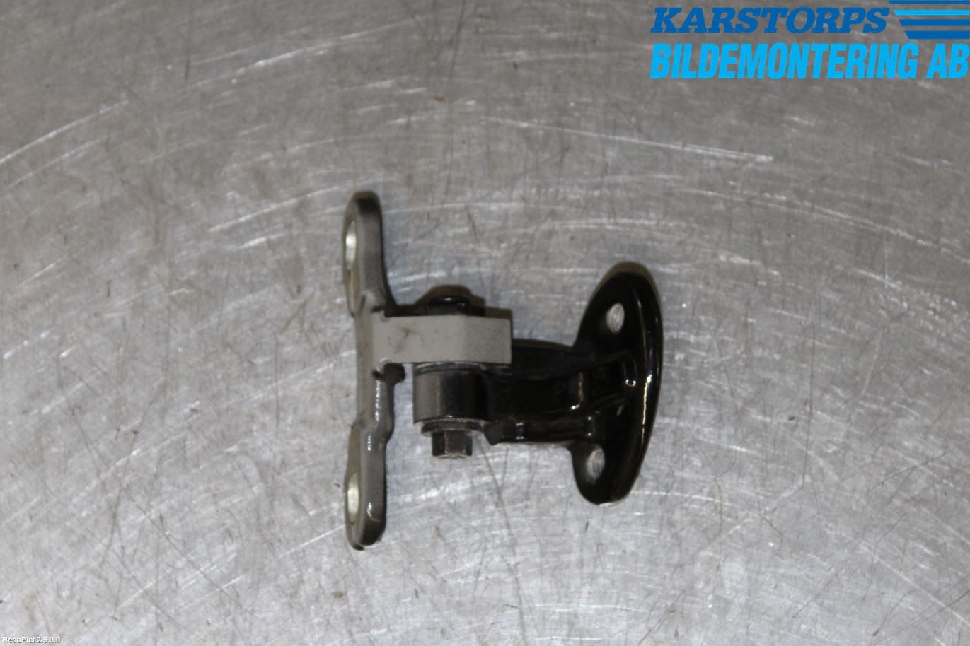 Volvo V50 04-07 Dörrgångjärn