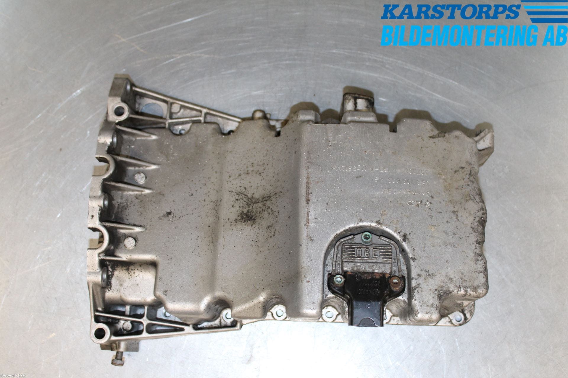 Audi A4/S4 05-07 Oljetråg