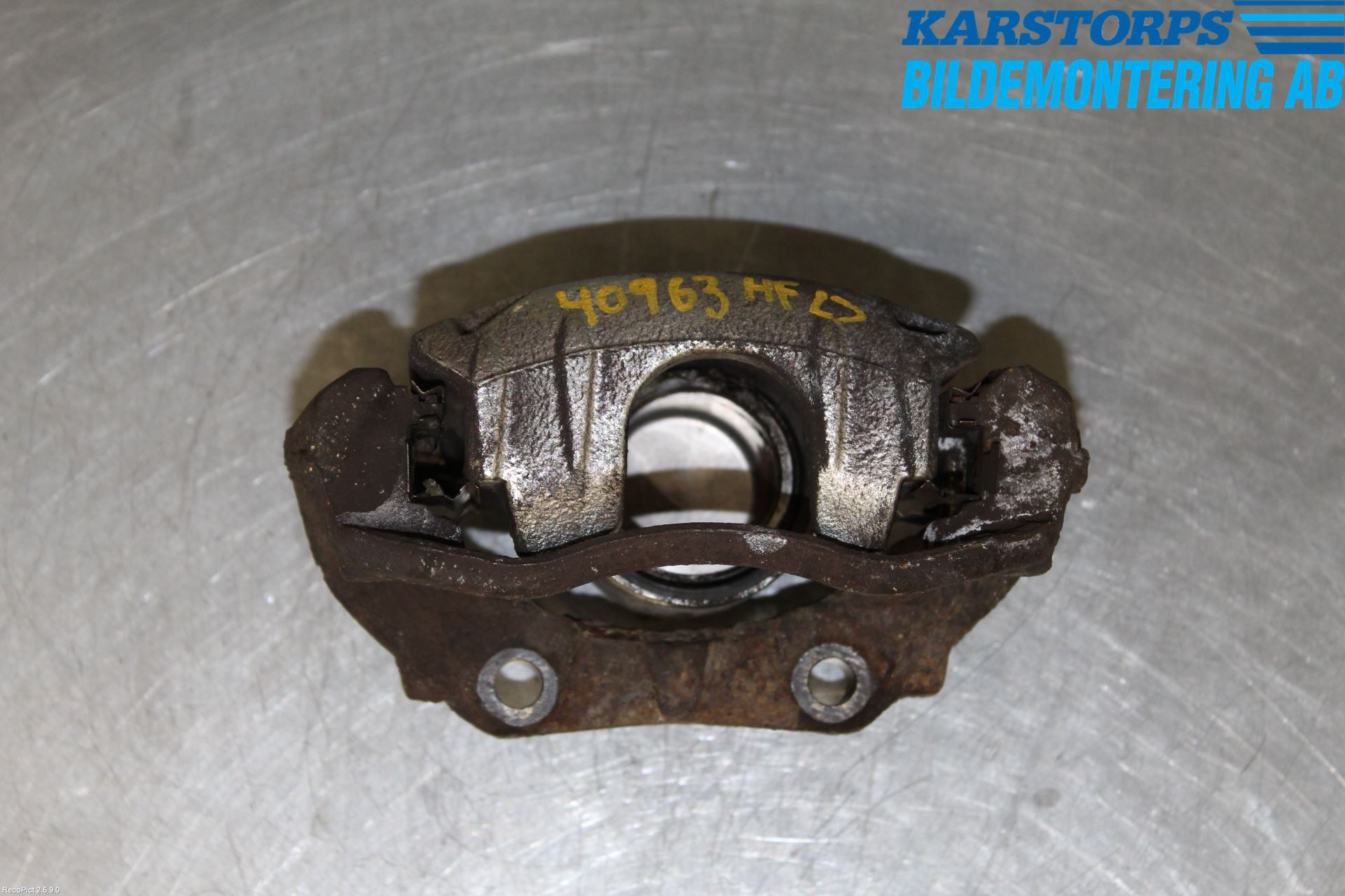 Peugeot 307     01-05 Bromsok Fram Höger