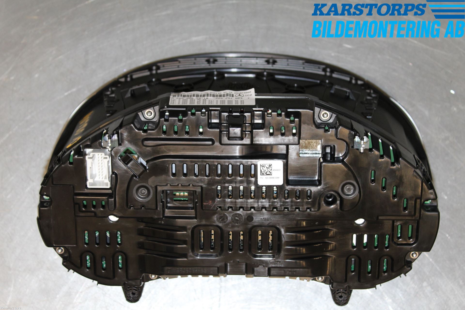 Mercedes-Benz MB C-KLASS (W205) 14-21 Instrument Komb