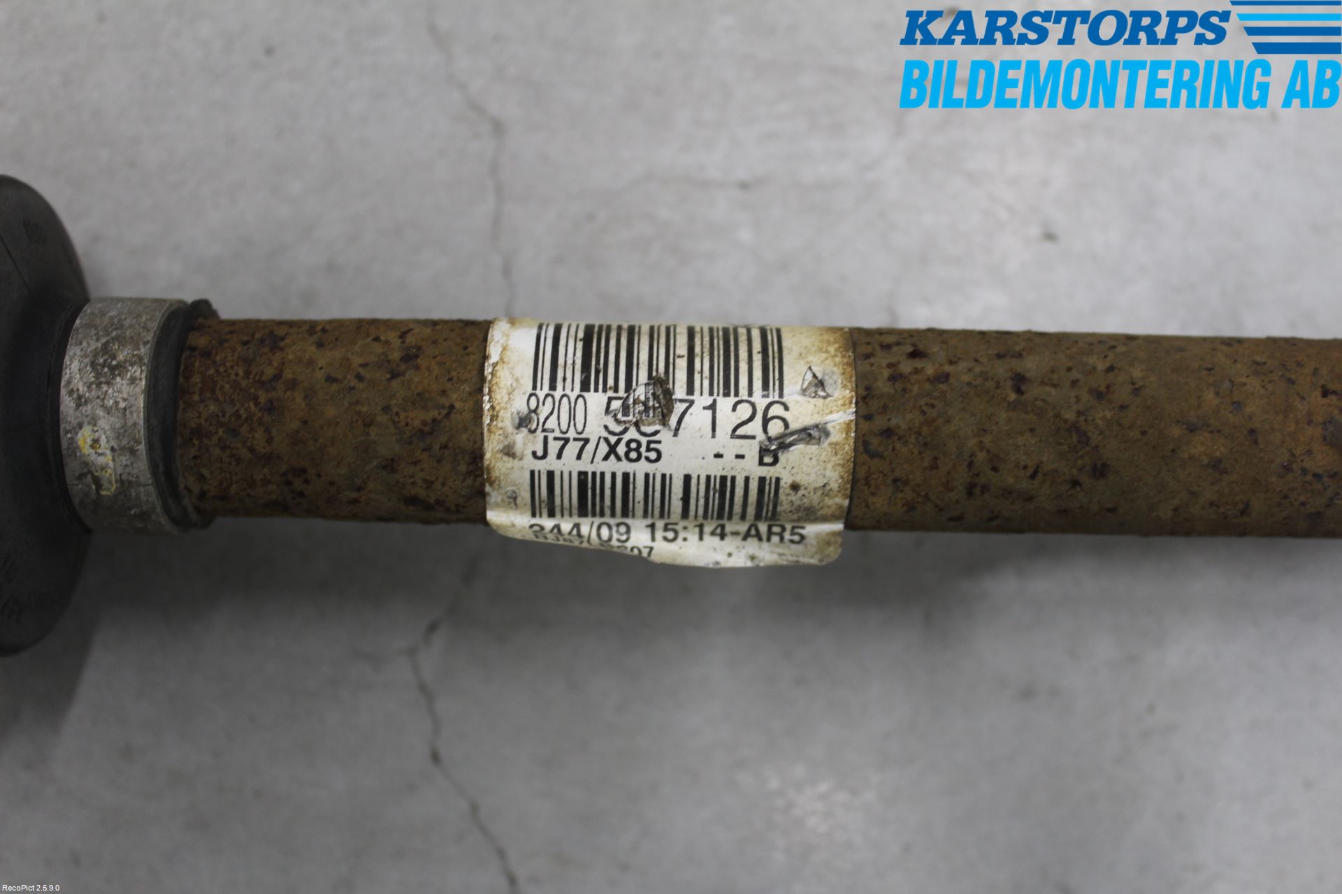 Renault CLIO III  09-12 Drivaxel Fram Höger
