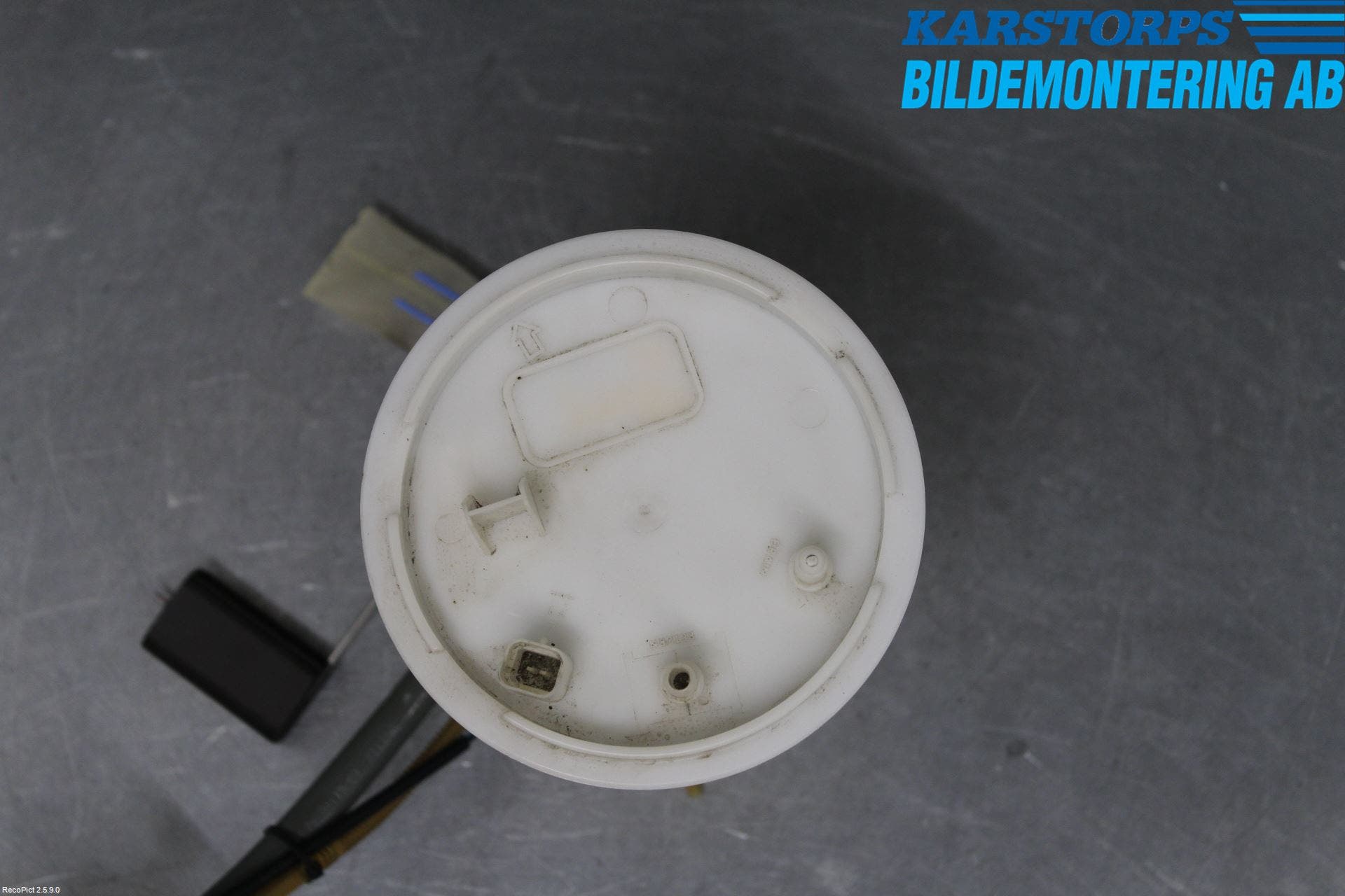 Jaguar XJ X350        03-09 Givare Tank