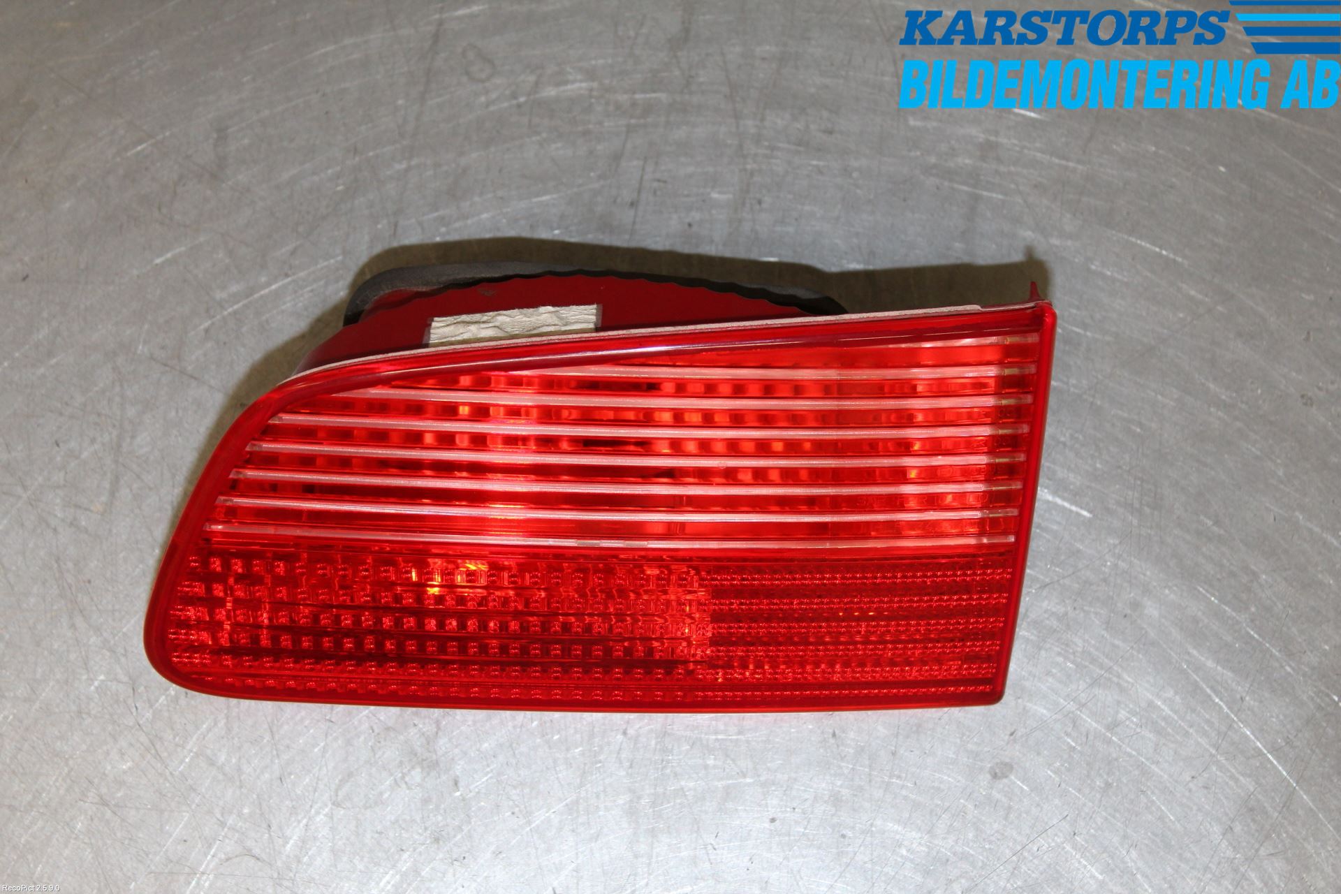 Saab 9-5     06-10 Bakljus Lucka Hö